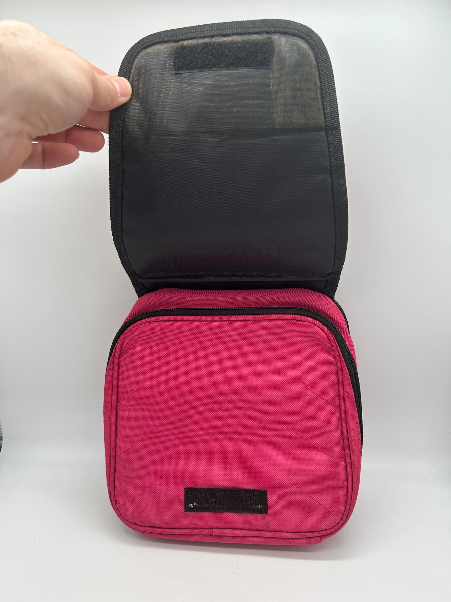 NiNTENDO DS | CASE CARRYiNG CASE GAME SYSTEM ORGANIZER