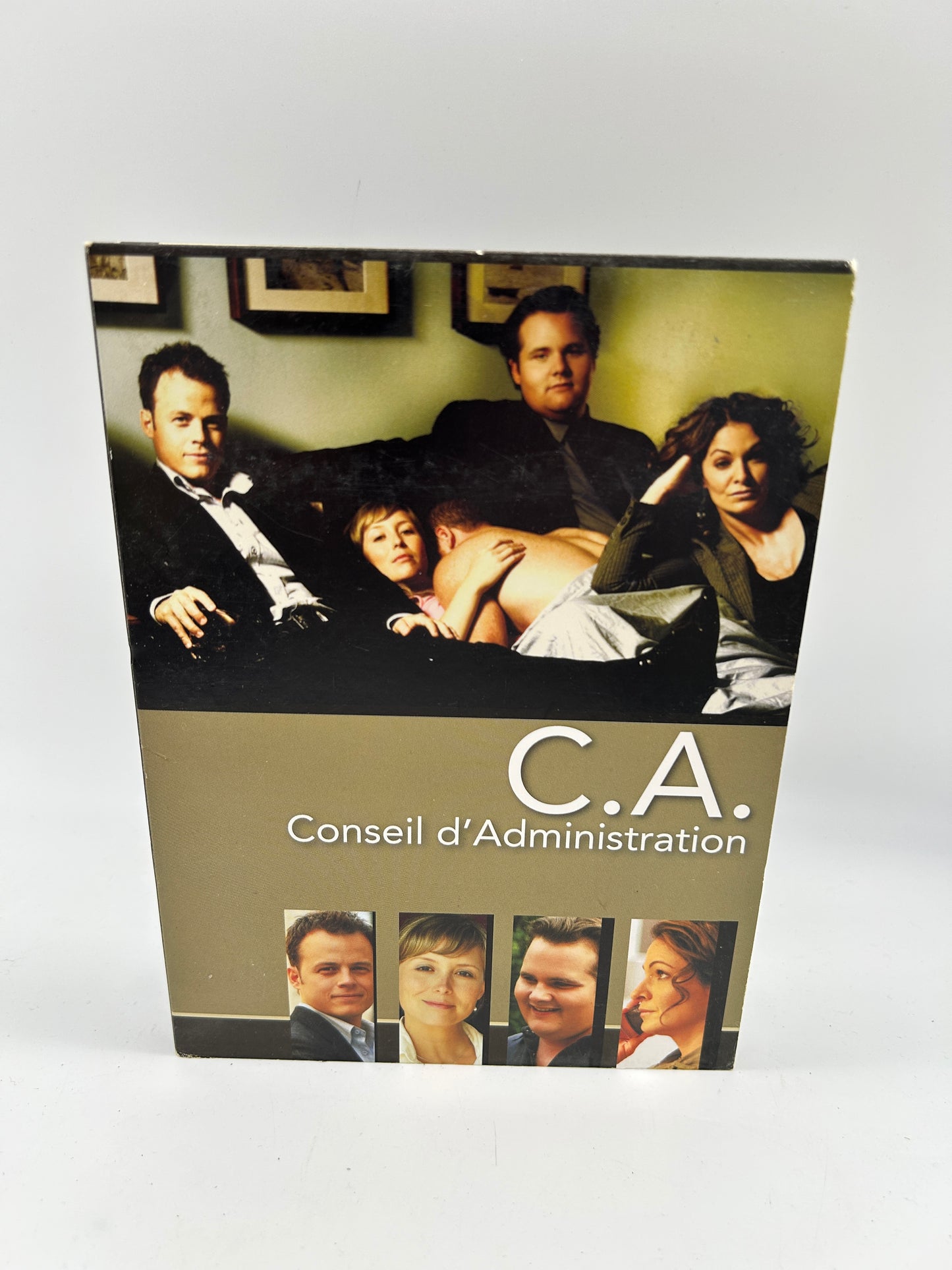 SERiE DVD | CONSEiL D'ADMiNiSTRATiON C.A. SAiSON 1