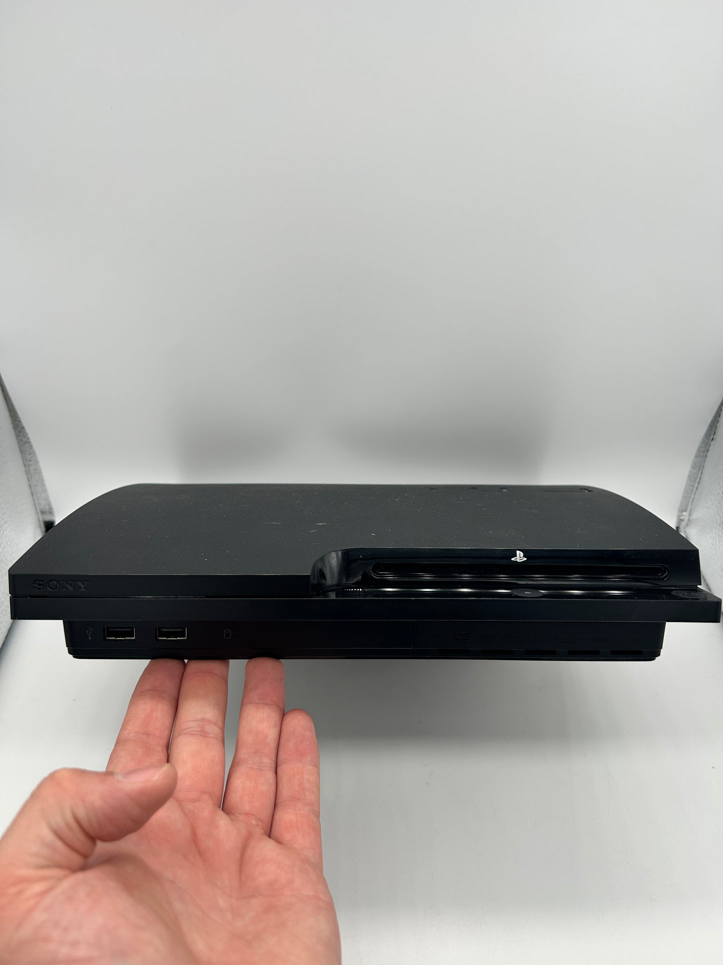 SONY PLAYSTATiON 3 [PS3] CONSOLE | ORiGiNALE NOiRE MiNCE 160GB (SLiM BLACK VERSiON) | CECH-3001A