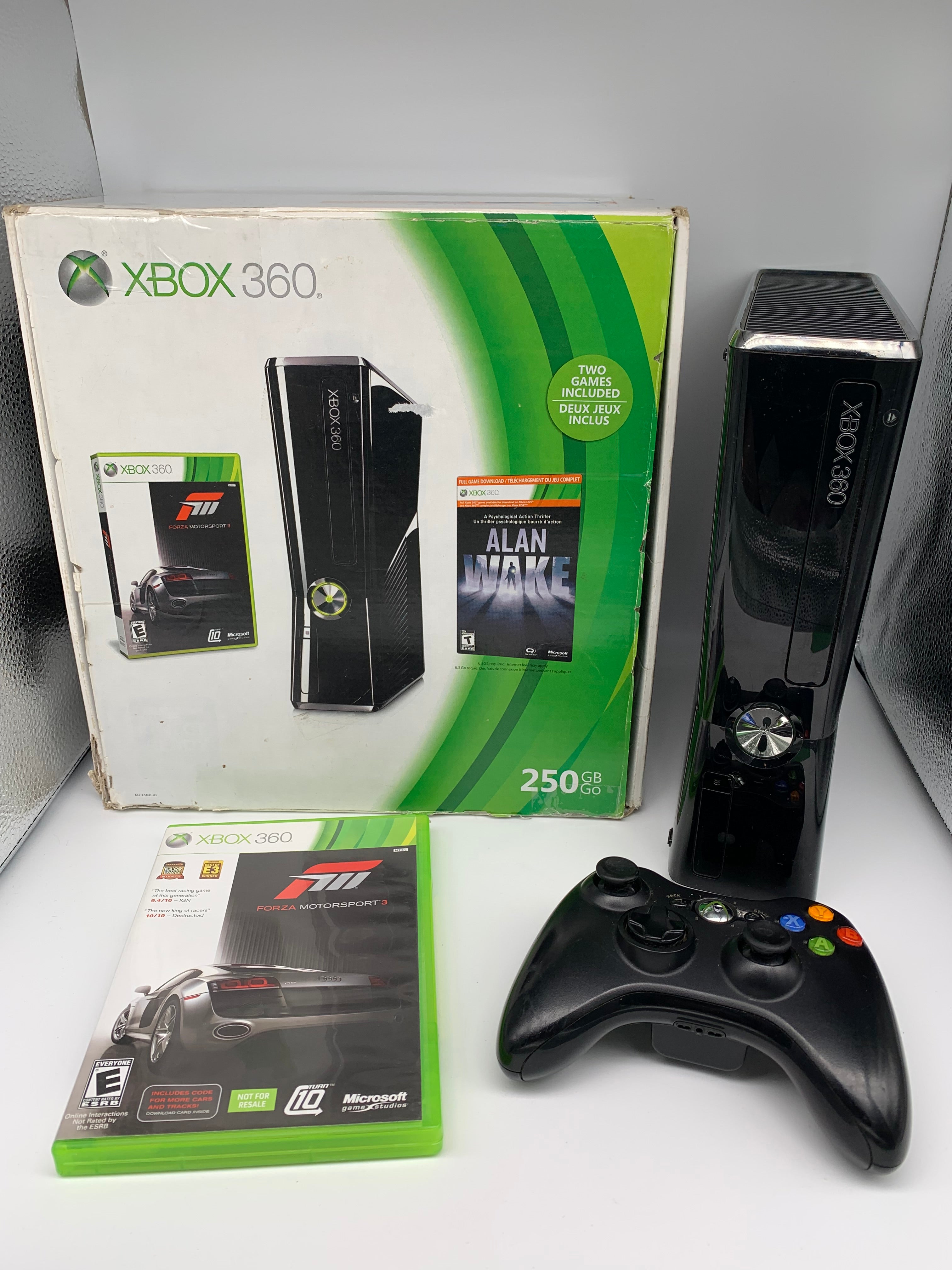 Microsoft Xbox 360 S deals Console Black 1439 Model