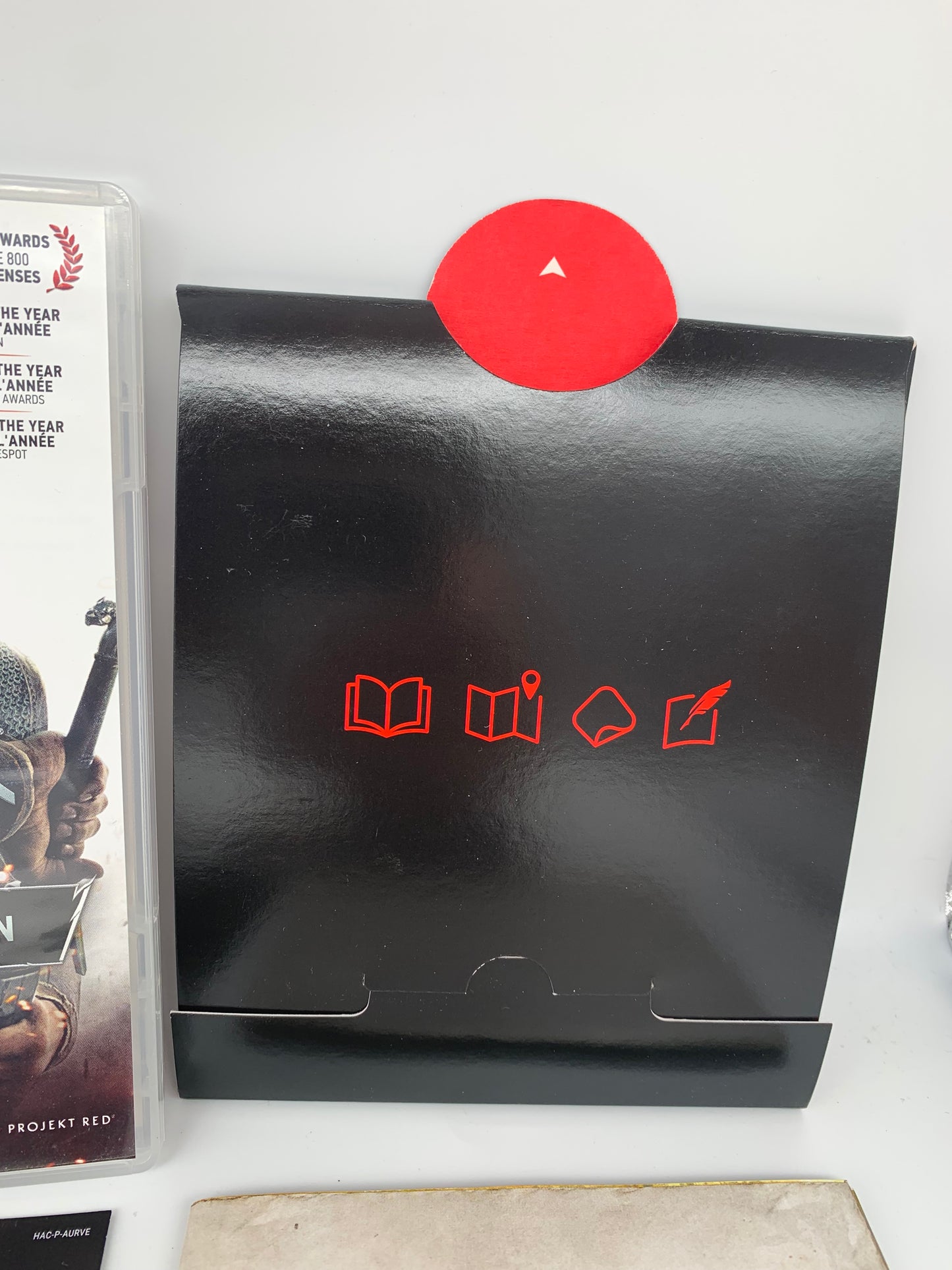 NiNTENDO SWiTCH | THE WiTCHER III WiLD HUNT | COMPLETE EDiTiON