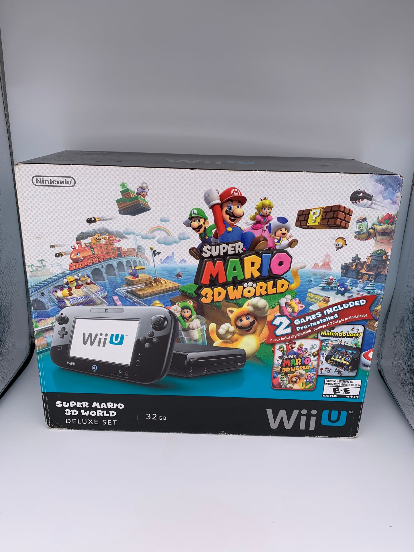 NiNTENDO Wii U CONSOLE | MODEL SUPER MARiO 3D WORLD DELUXE SET