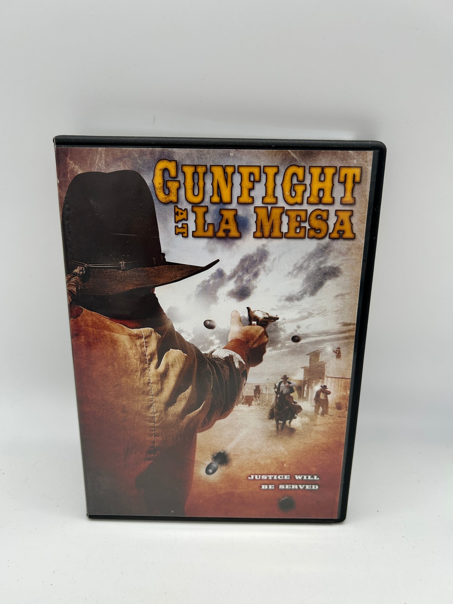 FiLM DVD | GUNFiGHT AT LA MESA