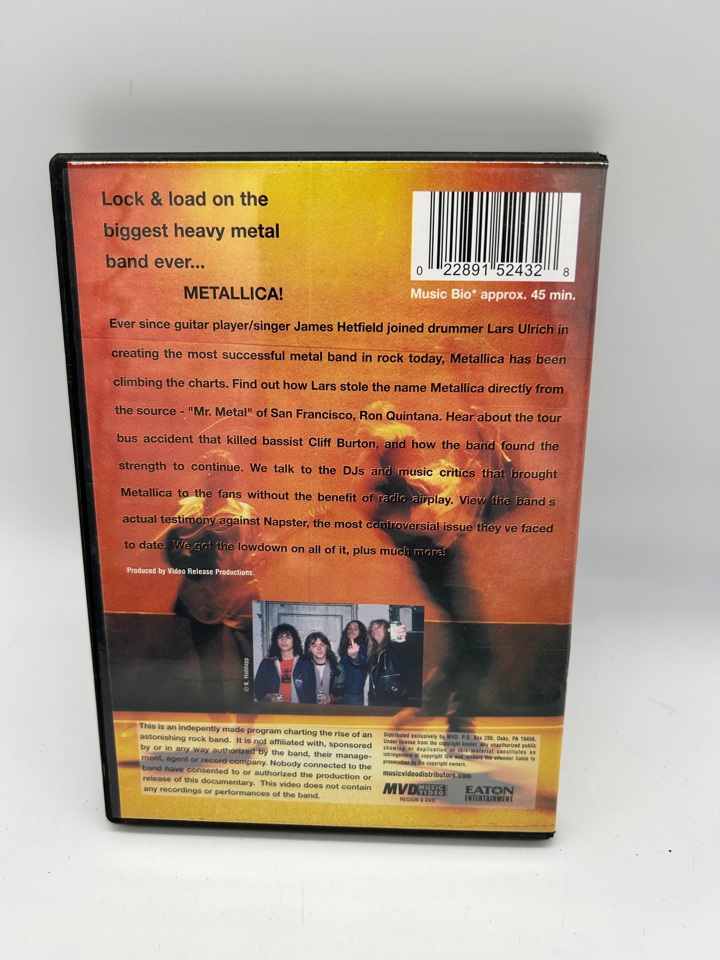 SPECTACLE DVD | METALLiCA ROCK WARRiORS | UNAUTHORiZED