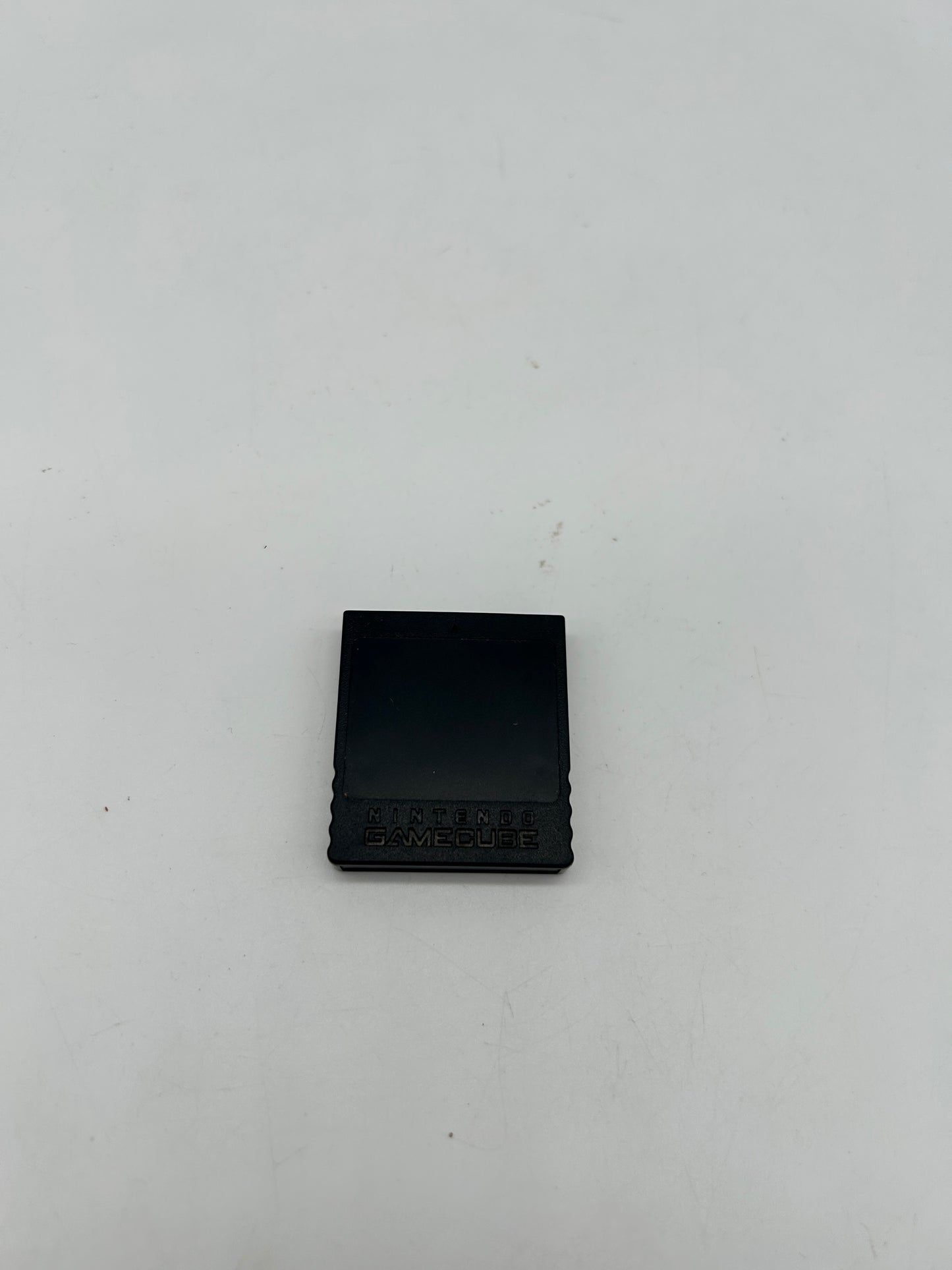 PiXEL-RETRO.COM : NINTENDO GAMECUBE (GC) MEMORY CARD 4MB NTSC DOL-014