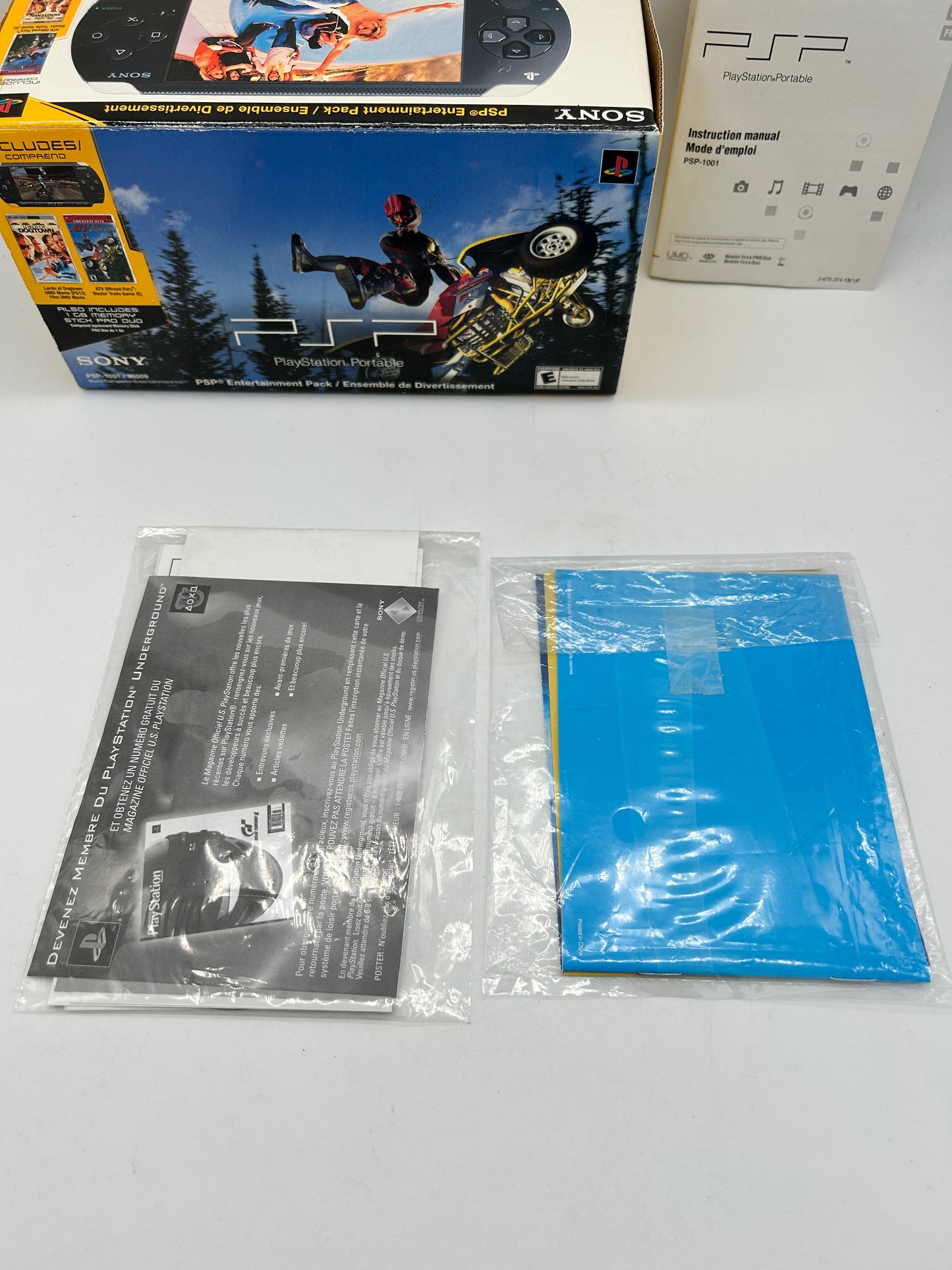 SONY PLAYSTATiON PORTABLE [PSP] CONSOLE | MODEL NOiRE BLACK PSP1001 | ENTERTAiNMENT PACK