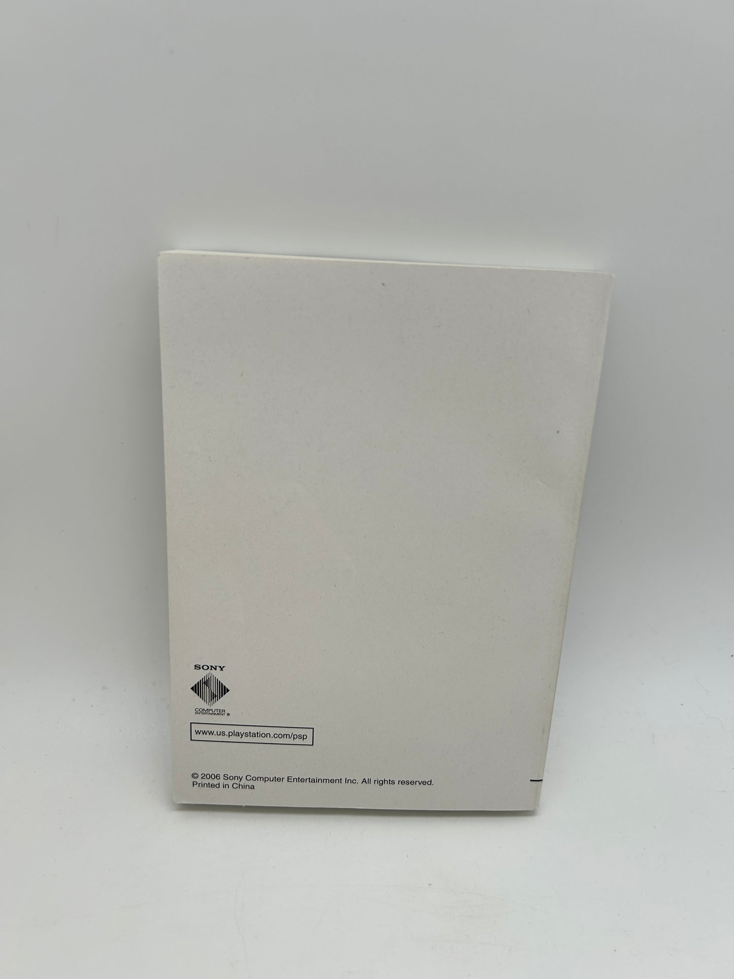 SONY PLAYSTATiON PORTABLE [PSP] CONSOLE | MODEL NOiRE BLACK PSP1001 | ENTERTAiNMENT PACK