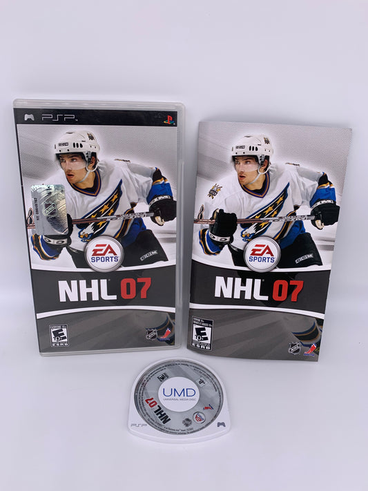 PiXEL-RETRO.COM : SONY PLAYSTATION PORTABLE (PSP) COMPLET CIB BOX MANUAL GAME NTSC NHL 07