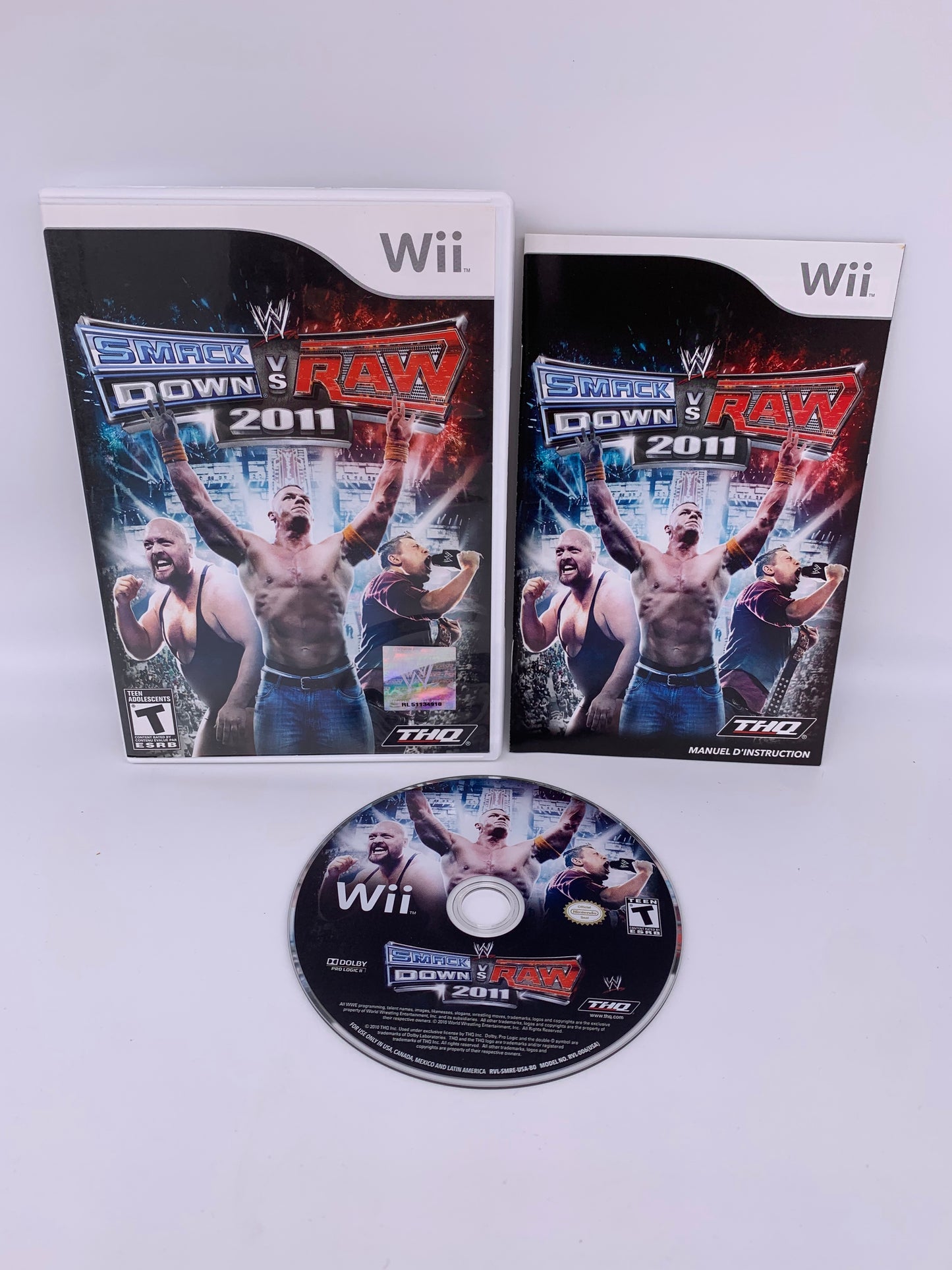 PiXEL-RETRO.COM : NINTENDO WII COMPLET CIB BOX MANUAL GAME NTSC WWE SMACKDOWN VS RAW 2011