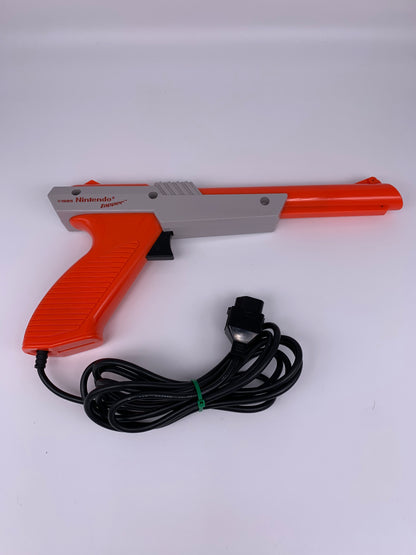 PiXEL-RETRO.COM : NINTENDO (NES) ZAPPER GUN ORANGE CONTROLLER JOYSTICK NTSC NES-005