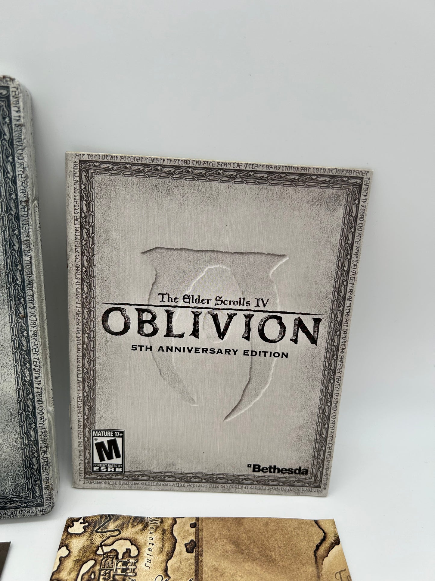 SONY PLAYSTATiON 3 [PS3] | THE ELDER SCROLLS IV OBLiViON | 5TH ANNiVERSARY EDiTiON