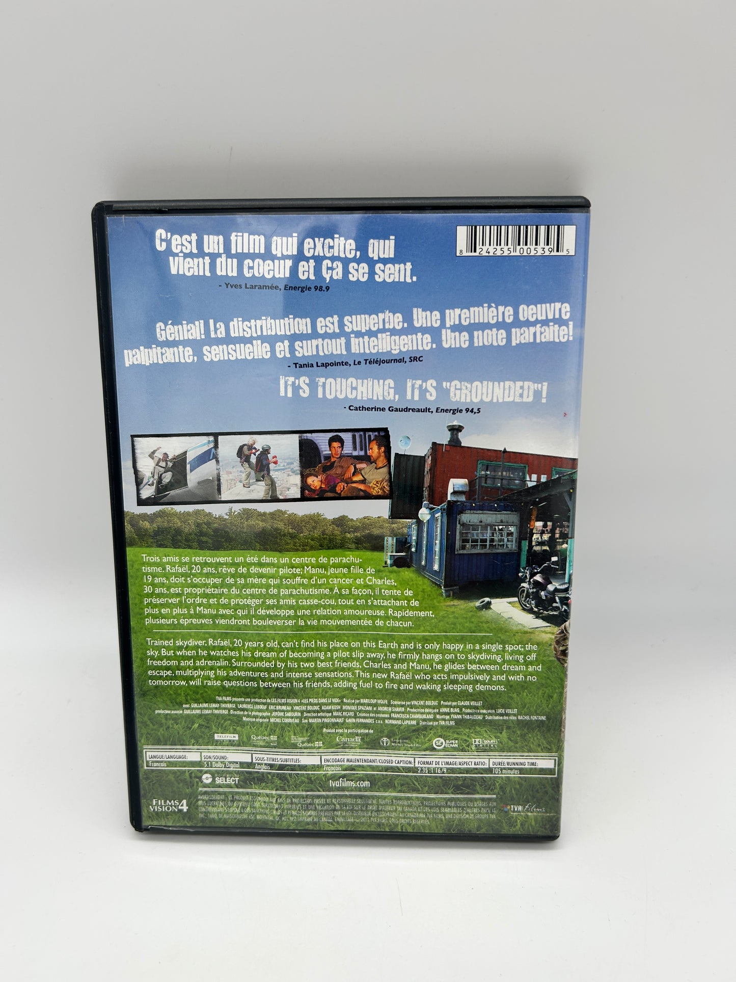 FiLM DVD | LES PiEDS DANS LE ViDE [FREE FALL]