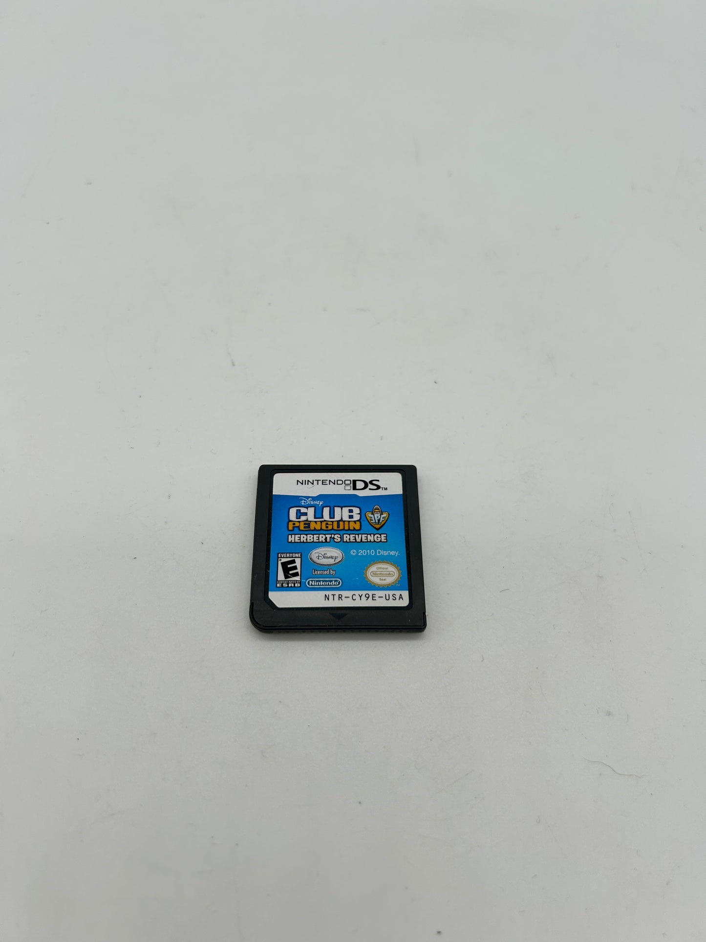 PiXEL-RETRO.COM : NINTENDO DS (DS) GAME NTSC CLUB PENGUIN HERBERT'S REVENGE