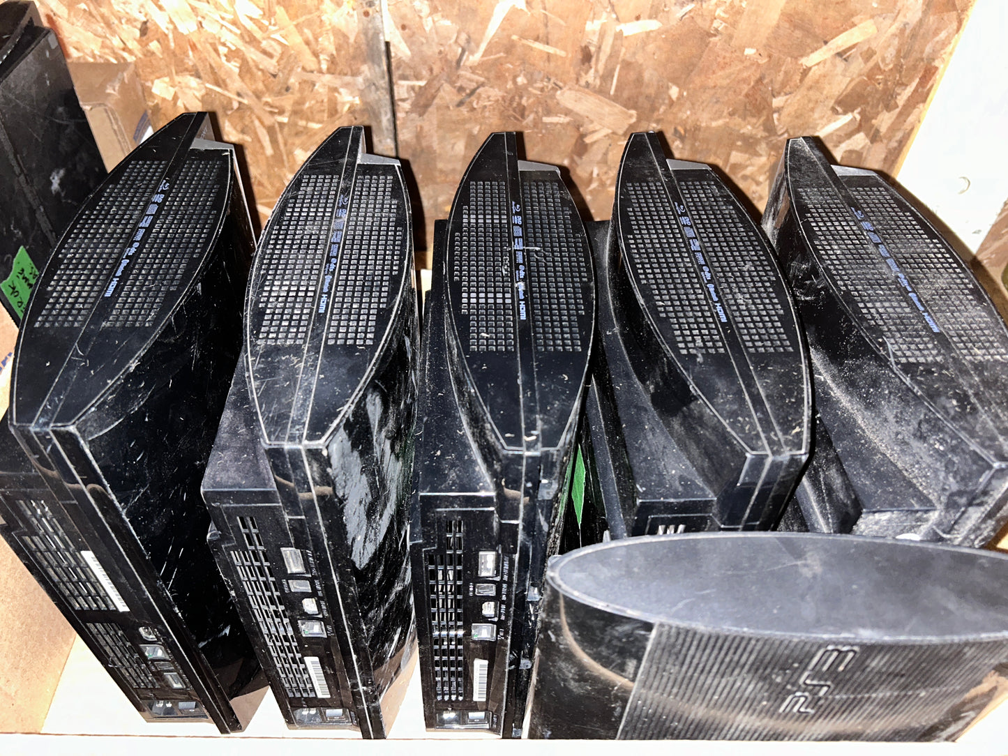 Batch of 96 defective consoles