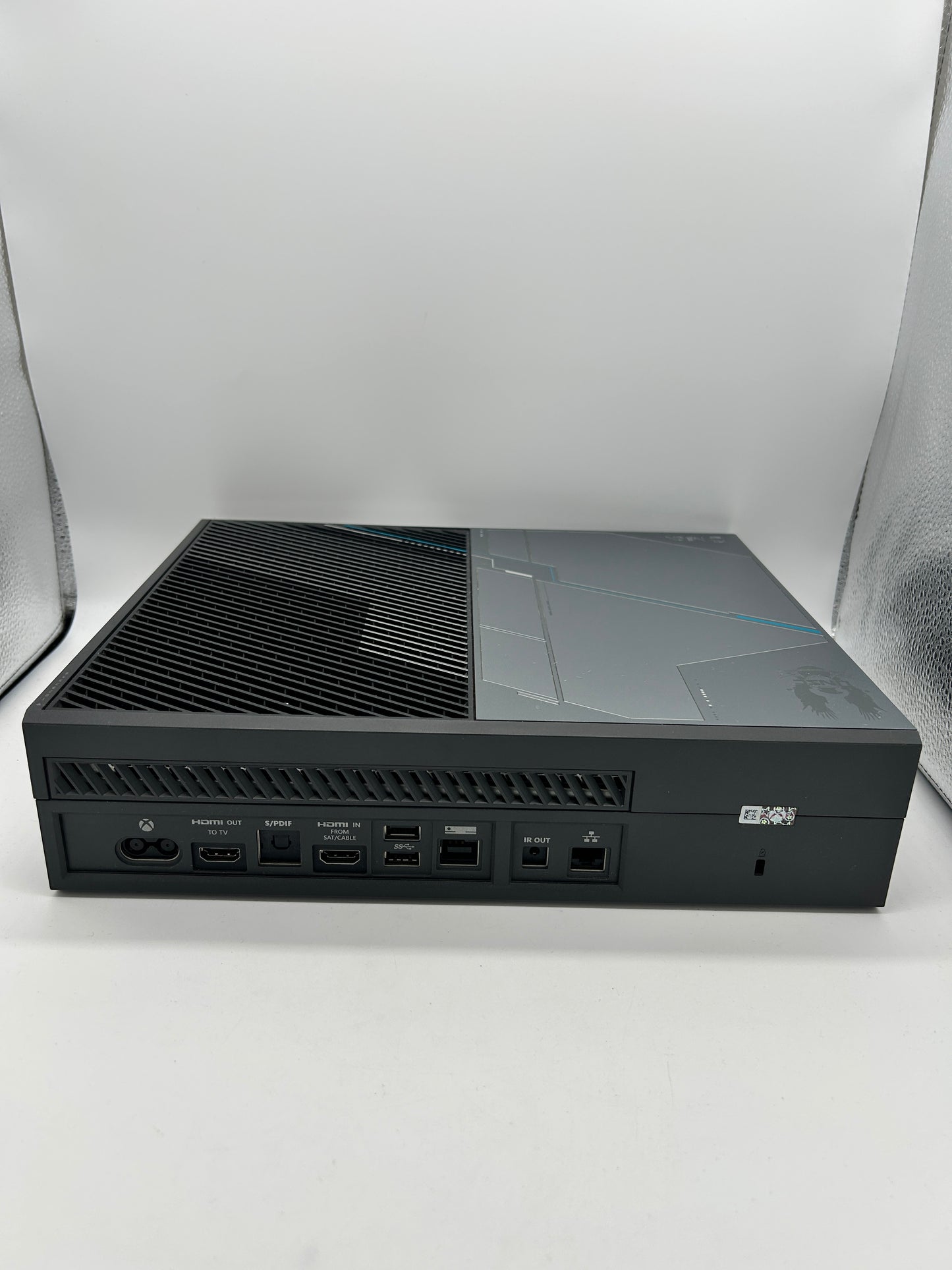 MiCROSOFT XBOX ONE CONSOLE | ORiGiNALE HALO 5 GUARDiANS LIMITED EDiTiON 1TB | MODEL 1540