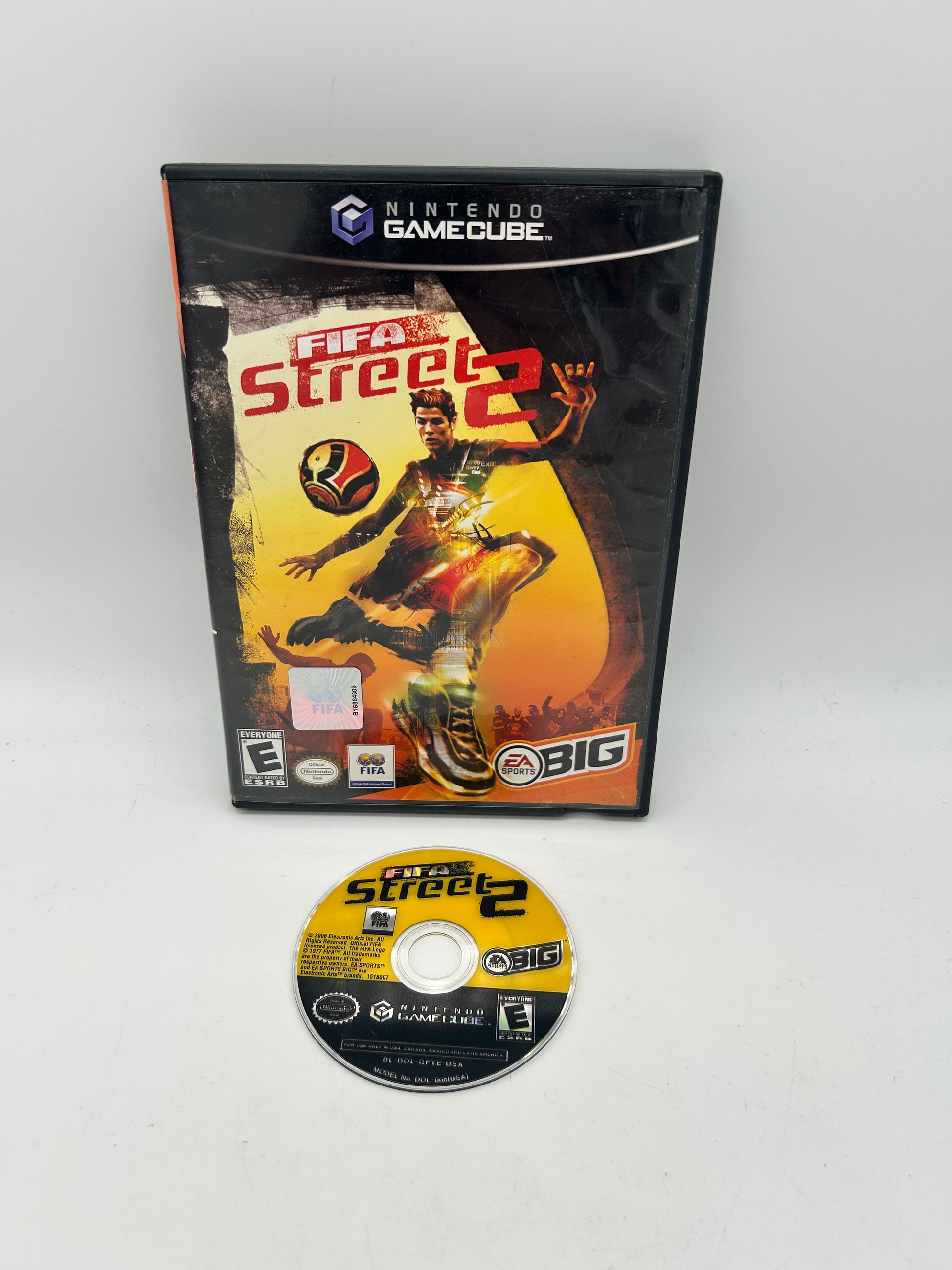 PiXEL-RETRO.COM : NINTENDO GAMECUBE COMPLETE CIB BOX MANUAL GAME NTSC FIFA STREET 2