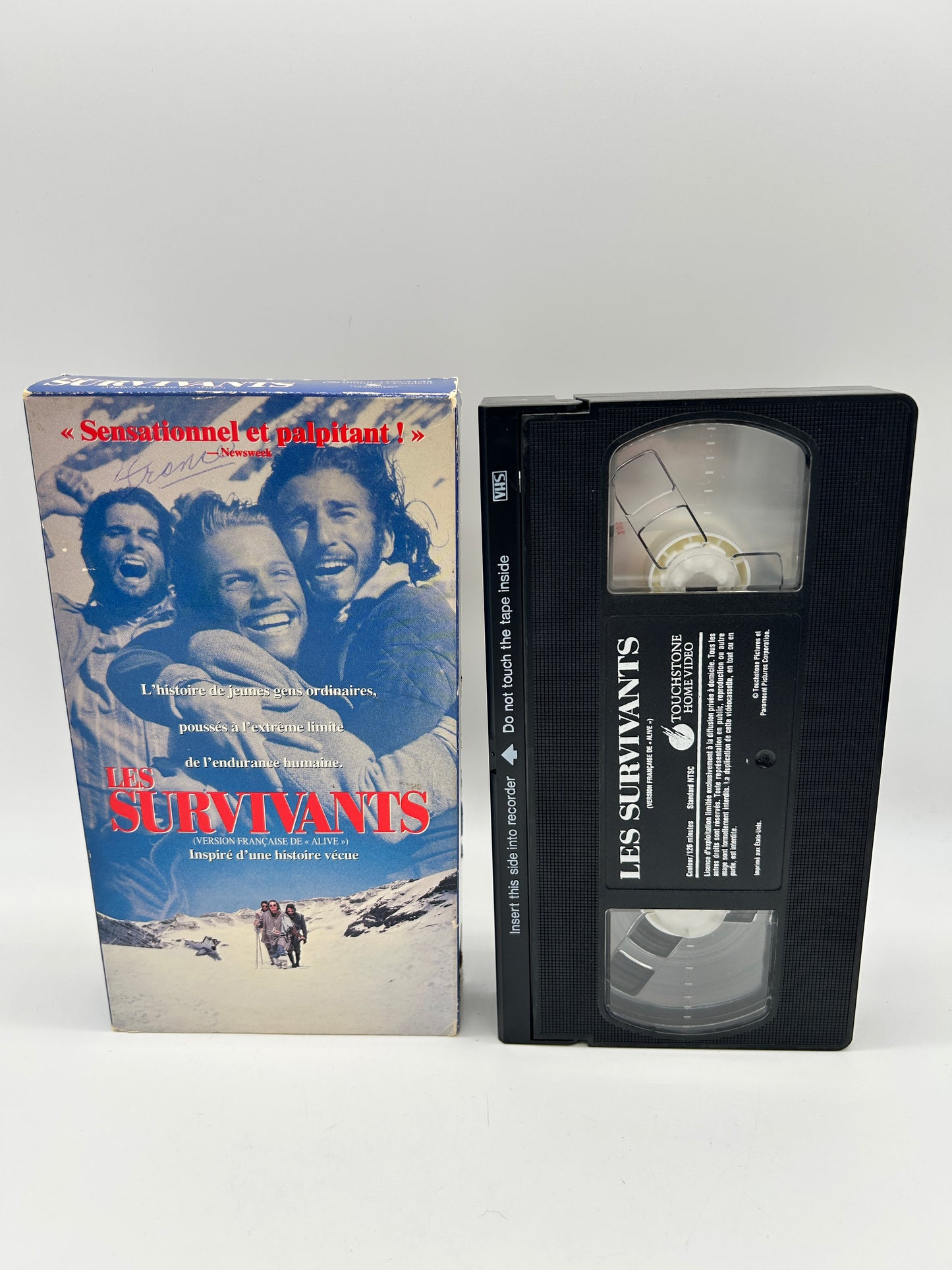 FiLM VHS FRANCAiS | LES SURViVANTS [ALiVE]