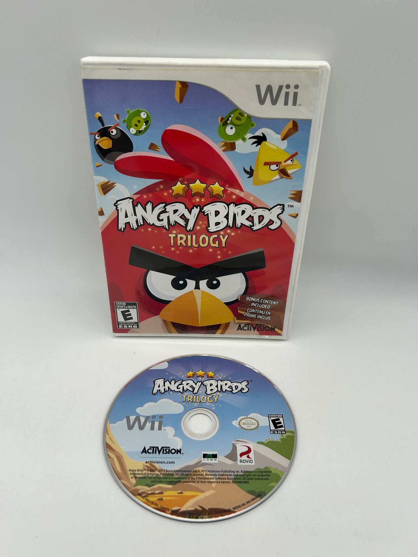 PiXEL-RETRO.COM : NINTENDO WII COMPLET CIB BOX MANUAL GAME NTSC ANGRY BIRD TRILOGY