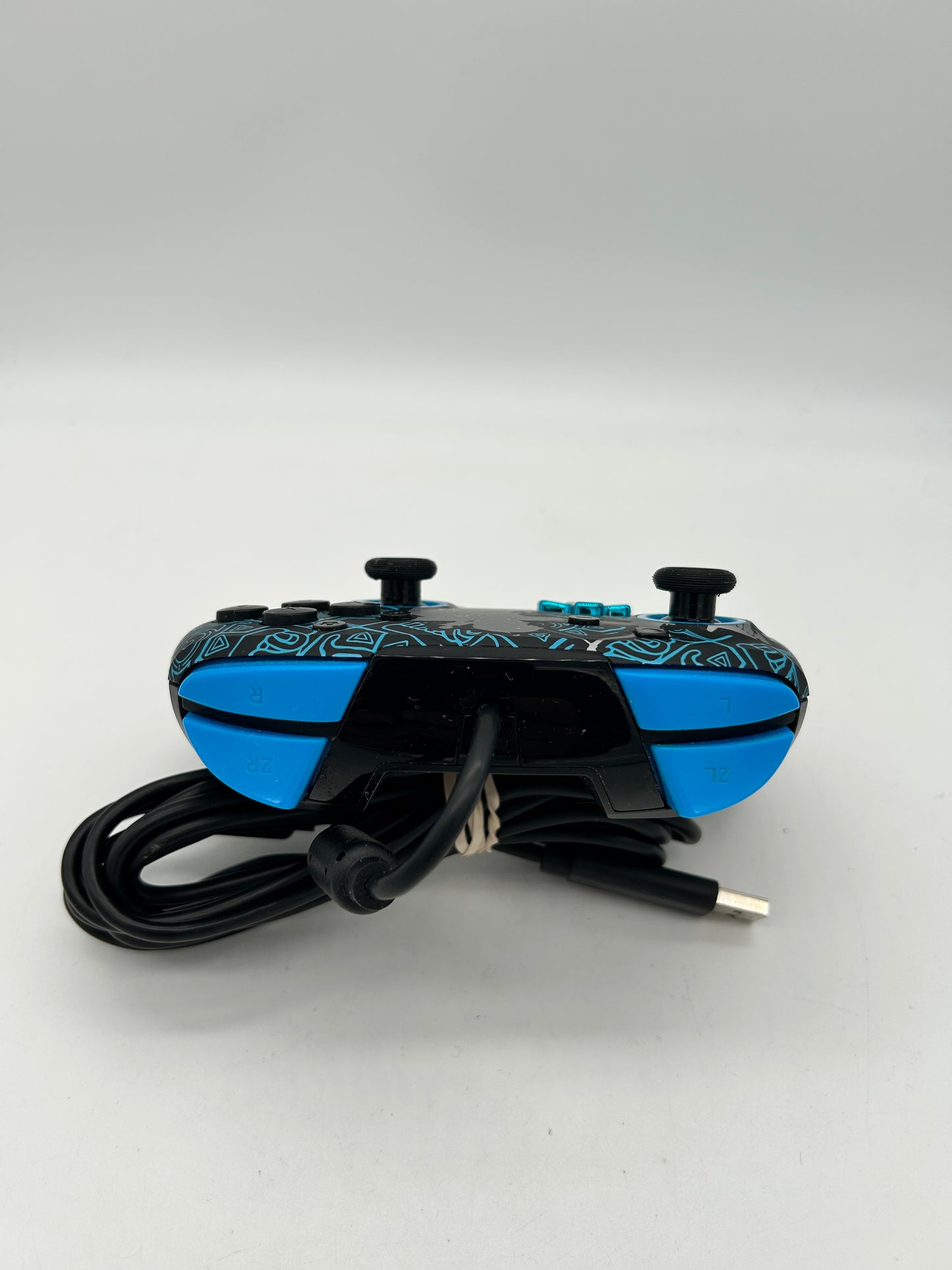 NiNTENDO SWiTCH | MANETTE PDP REMATCH FiLLAiRE CONTROLLER WiRED DELUXE ZELDA