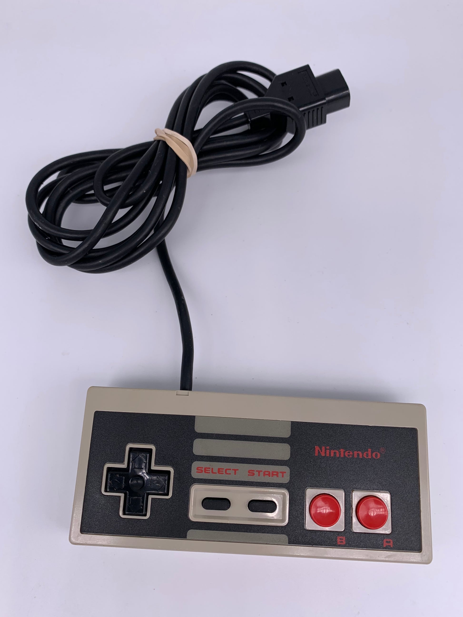 PiXEL-RETRO.COM : NINTENDO ENTERTAiNMENT SYSTEM (NES) CONTROLLER JOYSTICK, NTSC NES-004