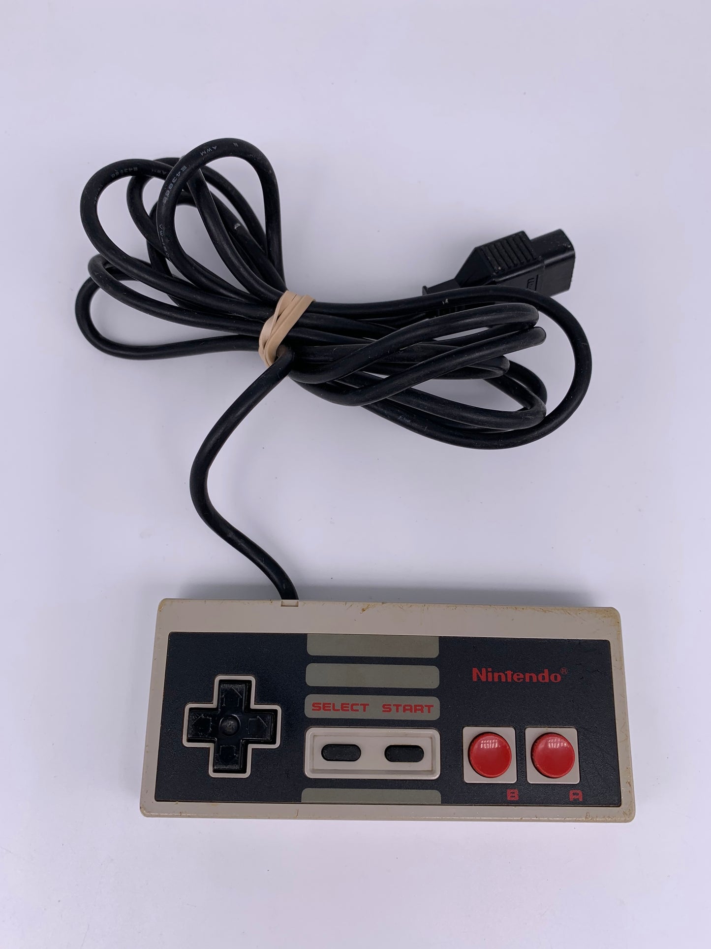 PiXEL-RETRO.COM : NINTENDO ENTERTAiNMENT SYSTEM (NES) CONTROLLER JOYSTICK, NTSC NES-004