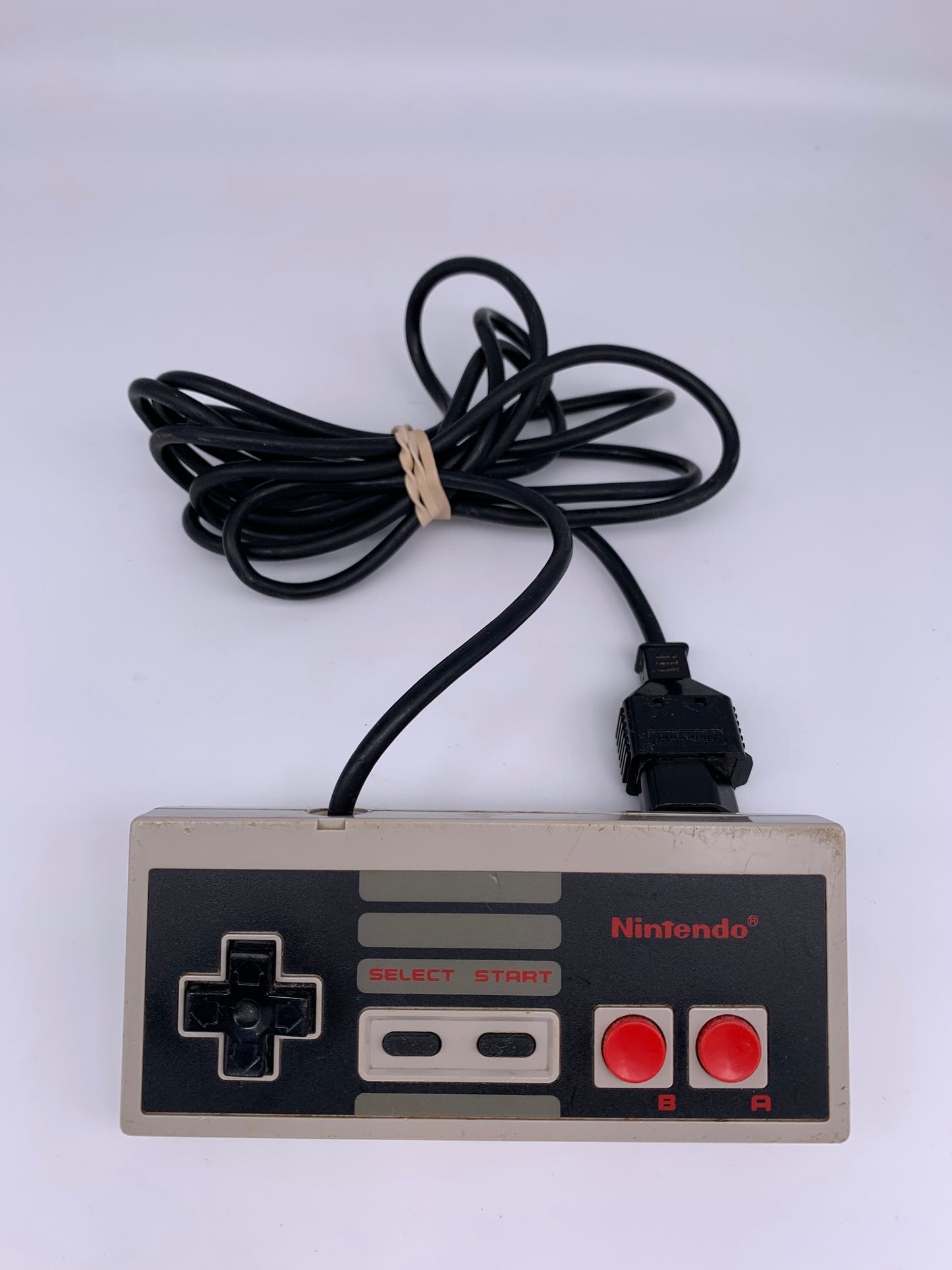 PiXEL-RETRO.COM : NINTENDO ENTERTAiNMENT SYSTEM (NES) CONTROLLER JOYSTICK, NTSC NES-004