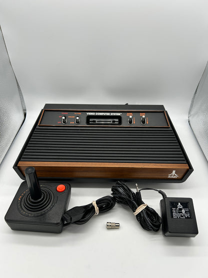 PiXEL-RETRO.COM : ATARI 2600 LIGHT SIXER CONSOLE, CONTROLLERS, POWER SUPPLY, RCA CABLE, NTSC