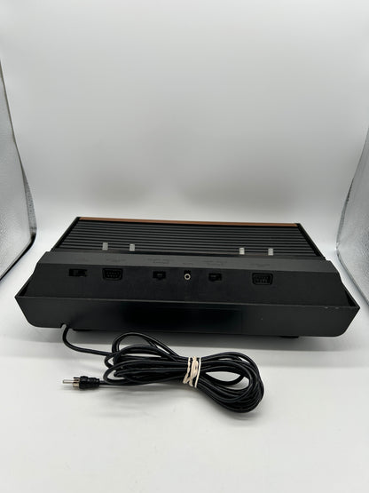 ATARi 2600 CONSOLE | MODEL LiGHT SiXER