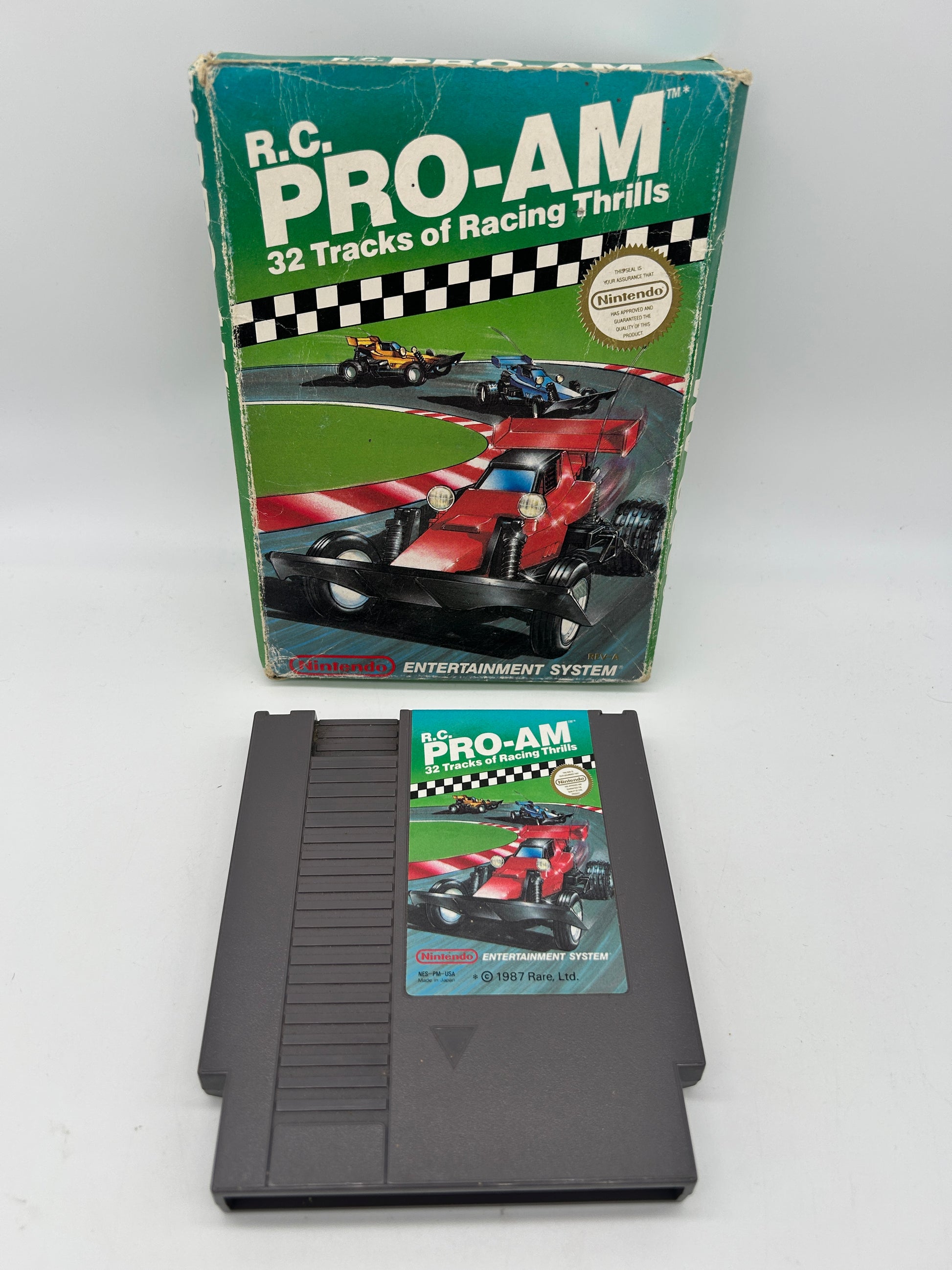 PiXEL-RETRO.COM : NINTENDO ENTERTAiNMENT SYSTEM (NES) R.C. PRO-AM 32 TRACKS OF RACING THRILLS GAME NTSC