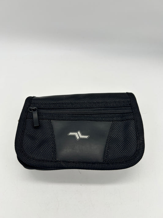 PiXEL-RETRO.COM : NINTENDO 3DS CARRYING CASE GAME SYSTEM ORGANIZER 