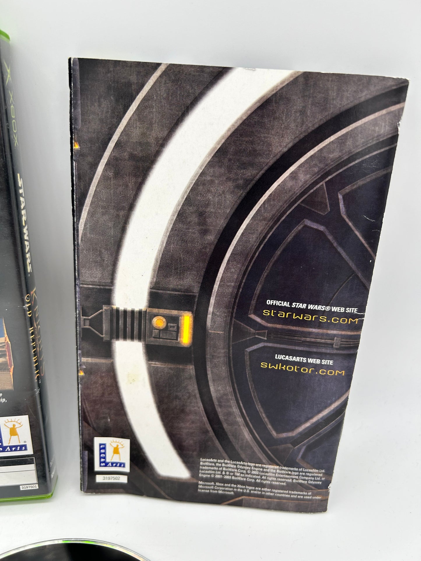 MiCROSOFT XBOX ORiGiNAL | STAR WARS KNiGHTS OF THE OLD REPUBLiC