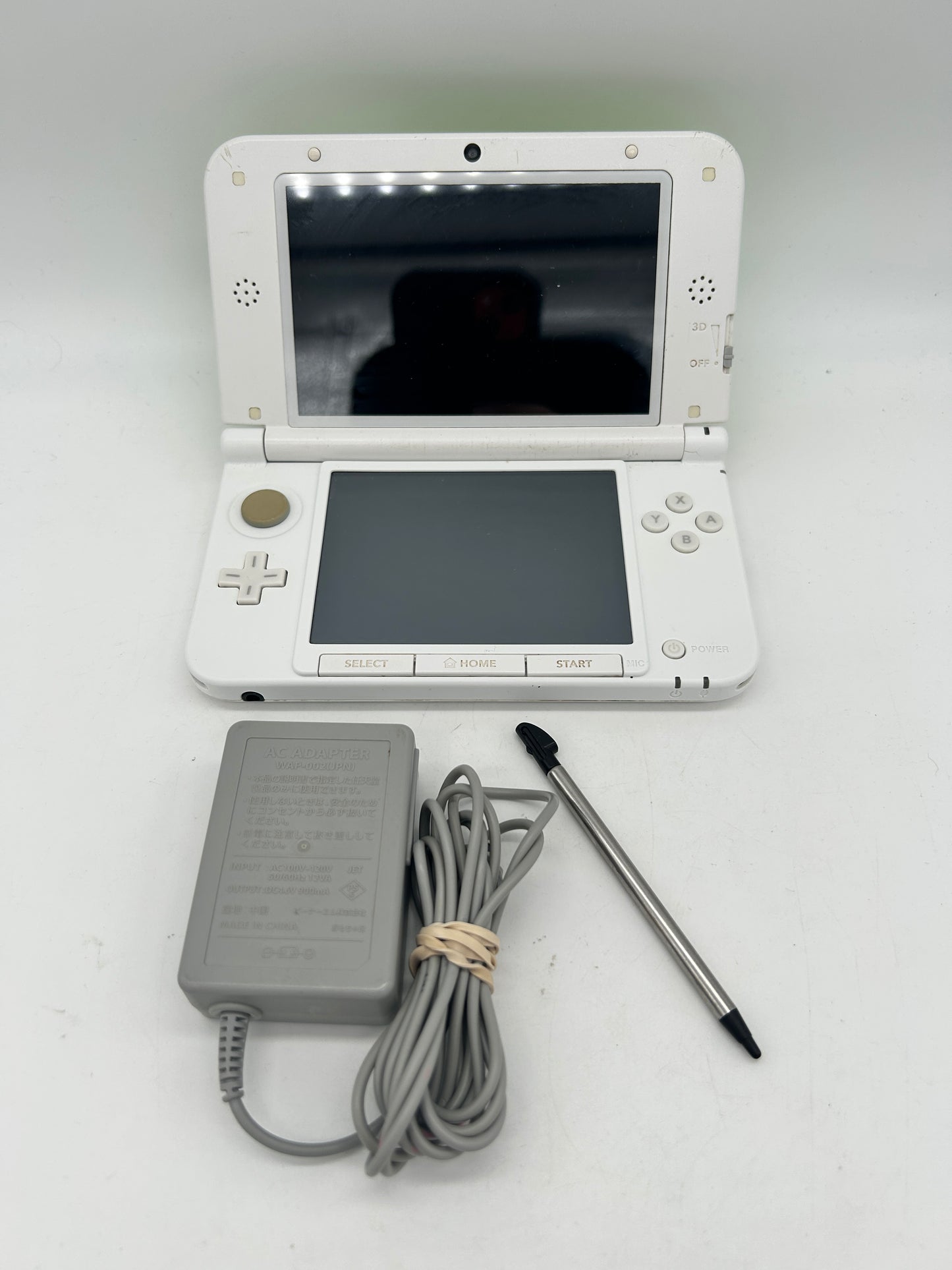 PiXEL-RETRO.COM : nintendo 3ds XL YOSHI SPR-001 