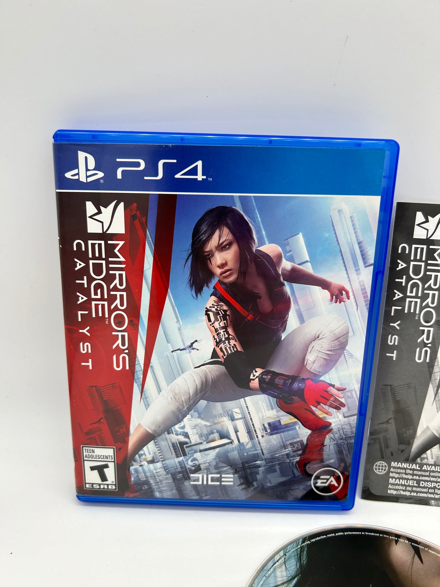 SONY PLAYSTATiON 4 [PS4] | MiRRORS EDGE CATALYST