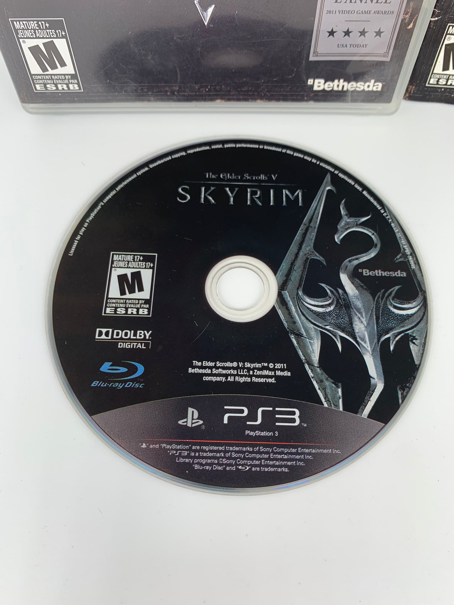 SONY PLAYSTATiON 3 [PS3] | THE ELDER SCROLLS V SKYRiM | GAME OF THE YEAR EDiTiON
