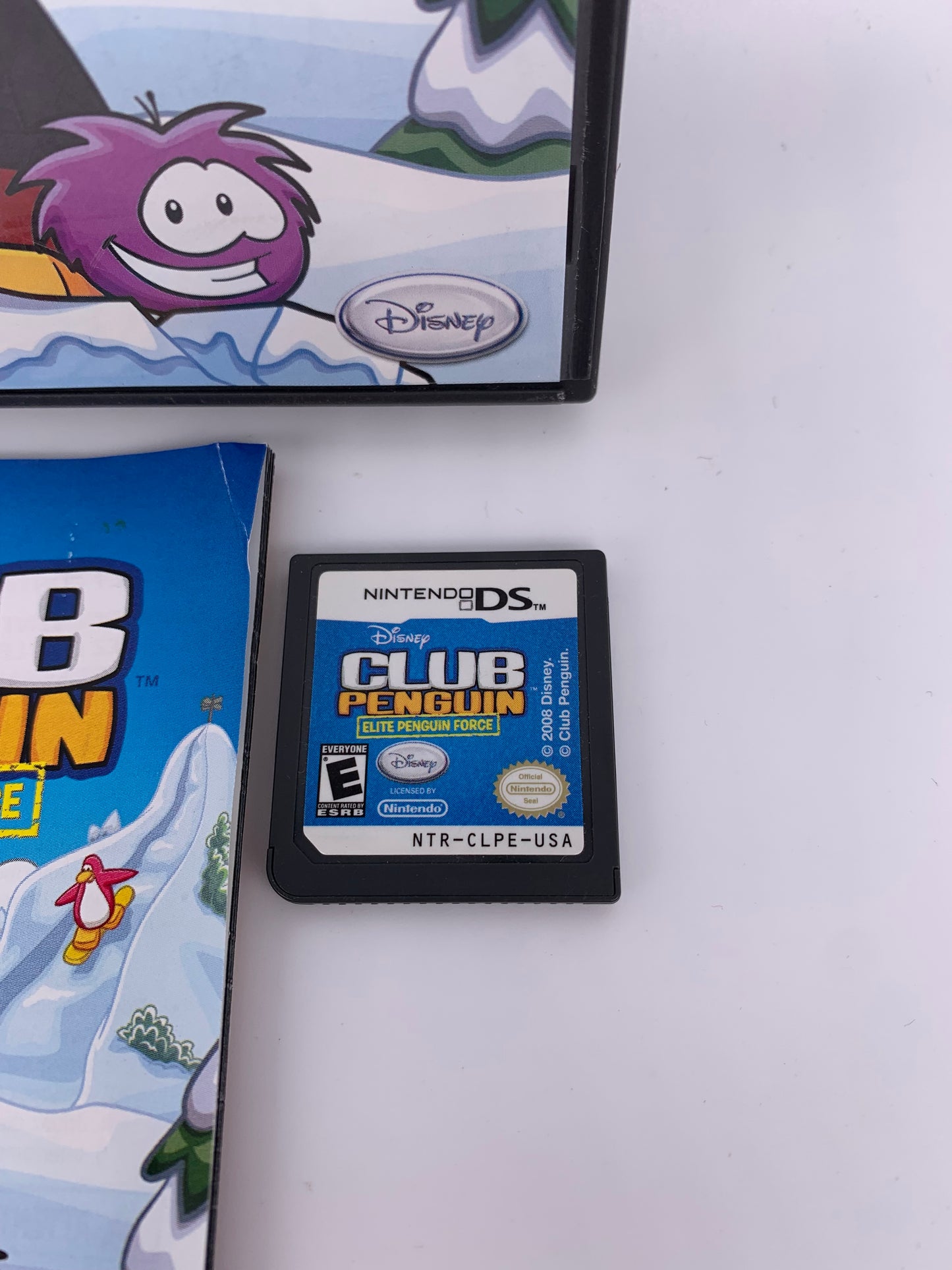 NiNTENDO DS | CLUB PENGUiN ELiTE PENGUiN FORCE