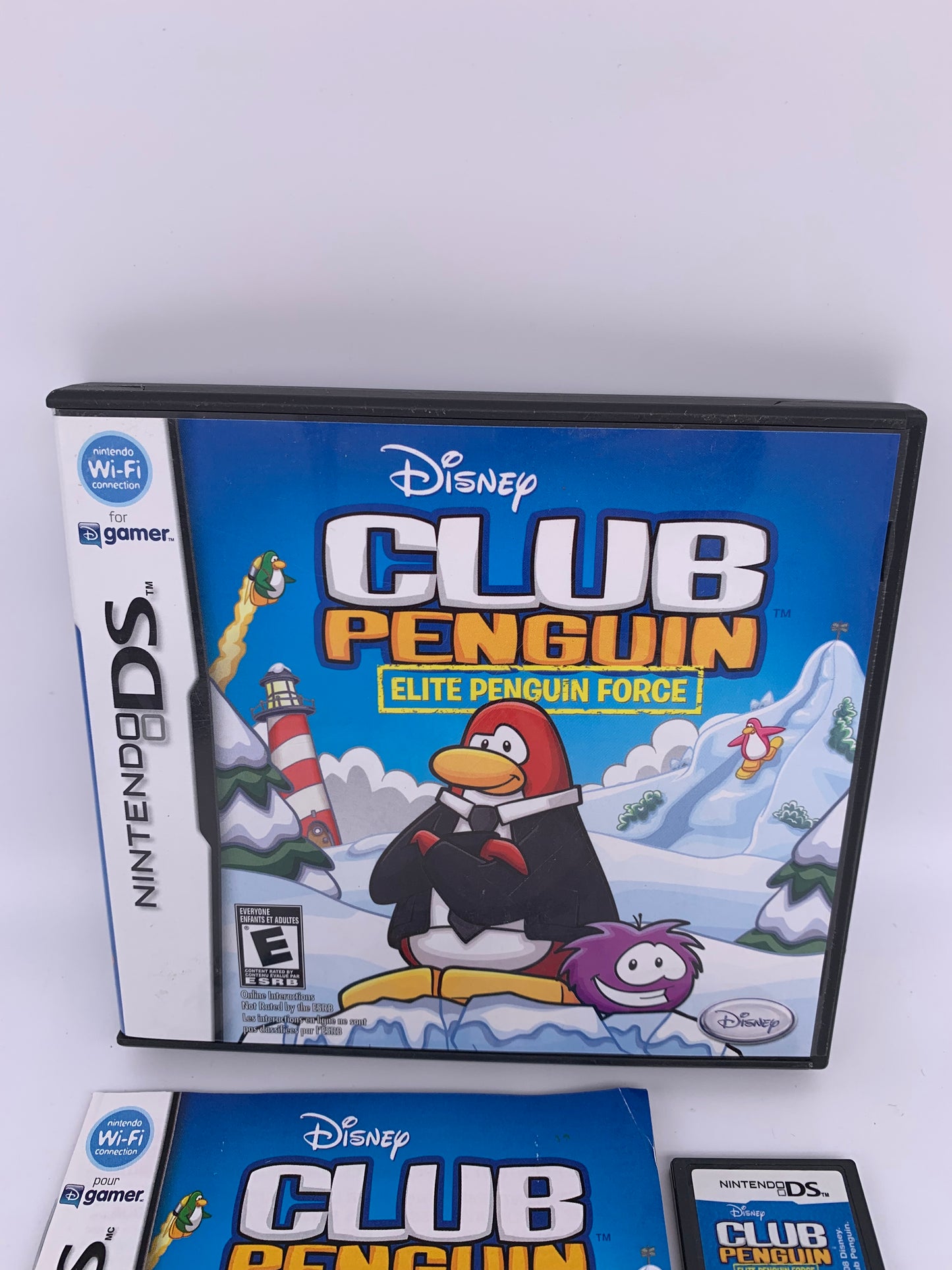 NiNTENDO DS | CLUB PENGUiN ELiTE PENGUiN FORCE