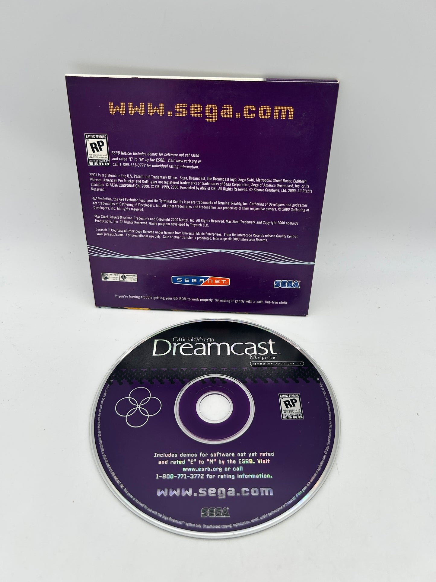 SEGA DREAMCAST | MAGAZiNE DEMOS FEBRUARY 2001 VOL 11 | NOT FOR RESALE