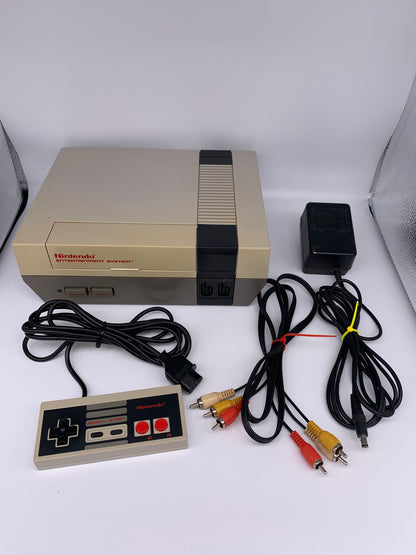 PiXEL-RETRO.COM : NINTENDO ENTERTAINMENT SYSTEM (NES) ORIGINAL GRAY VERSION, CONTROLLER, POWER SUPPLY, RCA CABLE NTSC NES-001