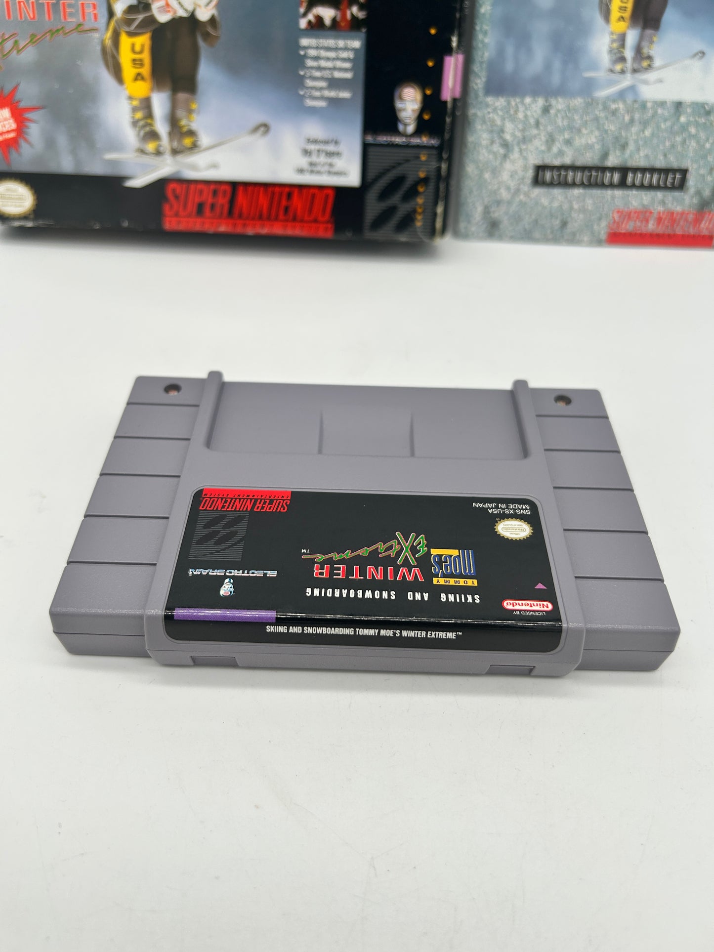 SUPER NiNTENDO [SNES] | SKiiNG AND SNOWBOARDiNG TOMMY MOES WiNTER EXTREME