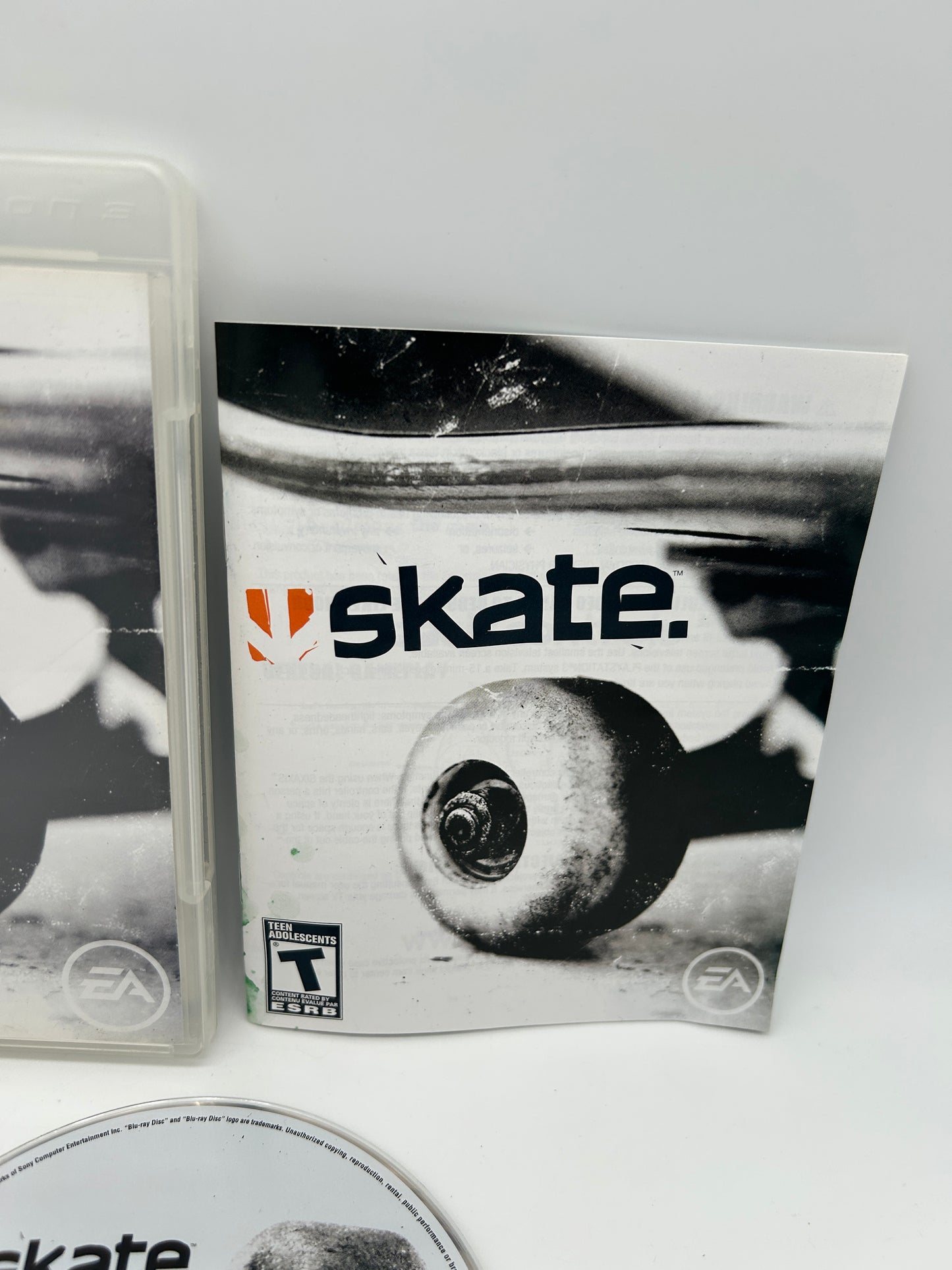SONY PLAYSTATiON 3 [PS3] | SKATE