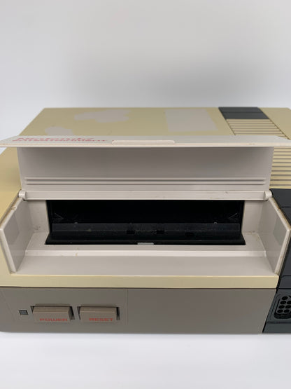 NiNTENDO [NES] CONSOLE | MODEL CONTROL DECK NES-001