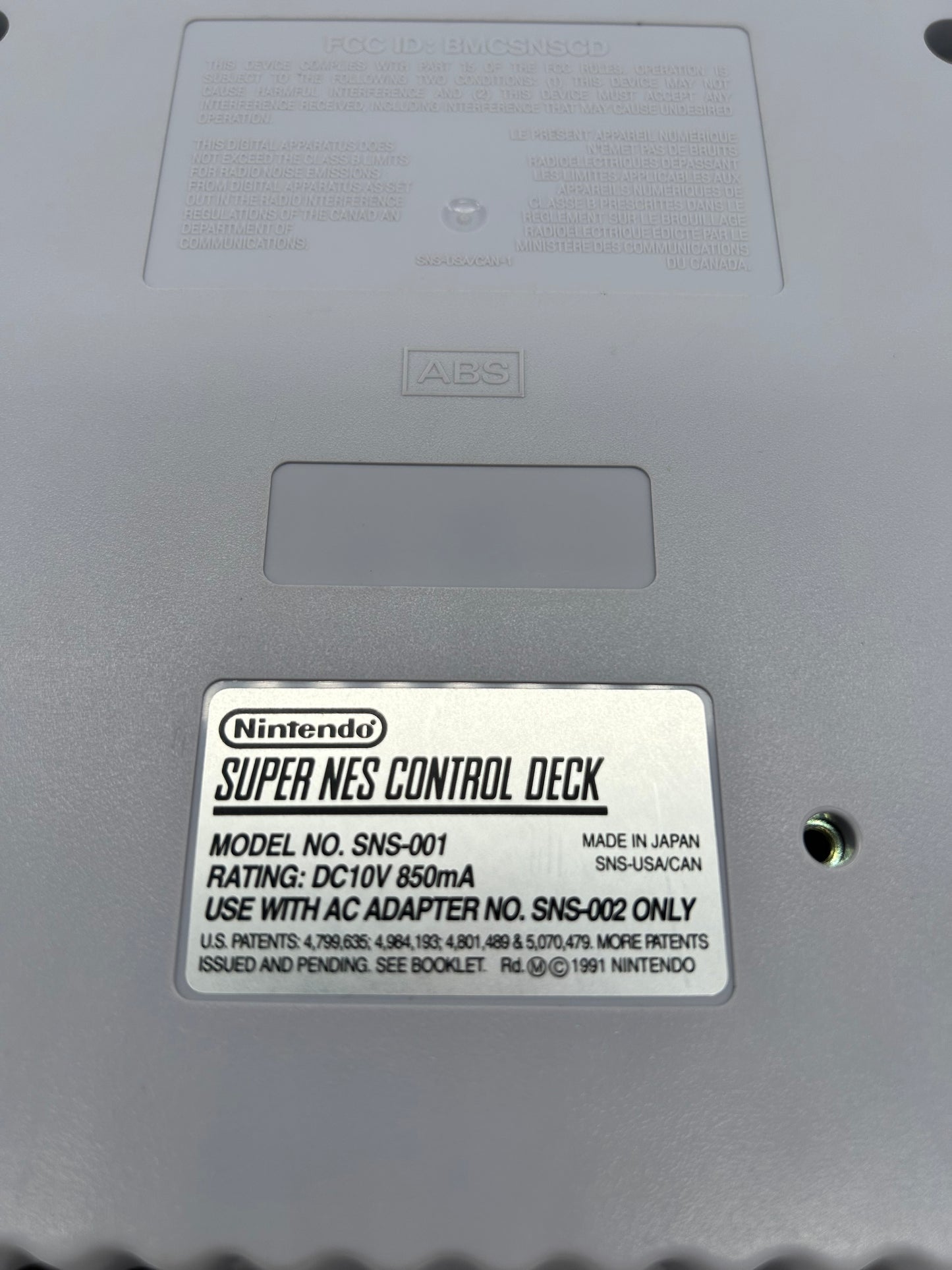 SUPER NiNTENDO [SNES] CONSOLE | MODEL GRiSE CONTROL DECK SNS-001