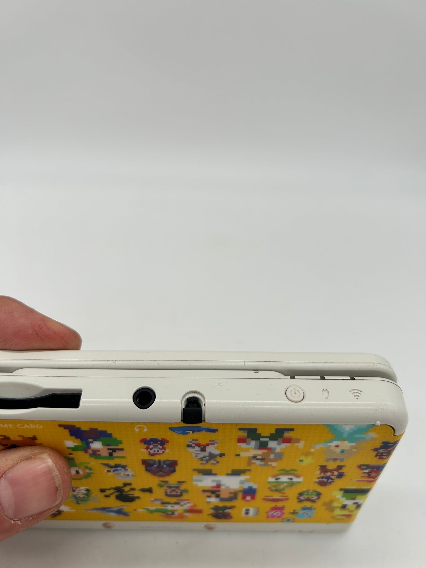 NINTENDO NEW 3DS | RETRACTABLE METALLIC TOUCH SCREEN STYLUS PEN |