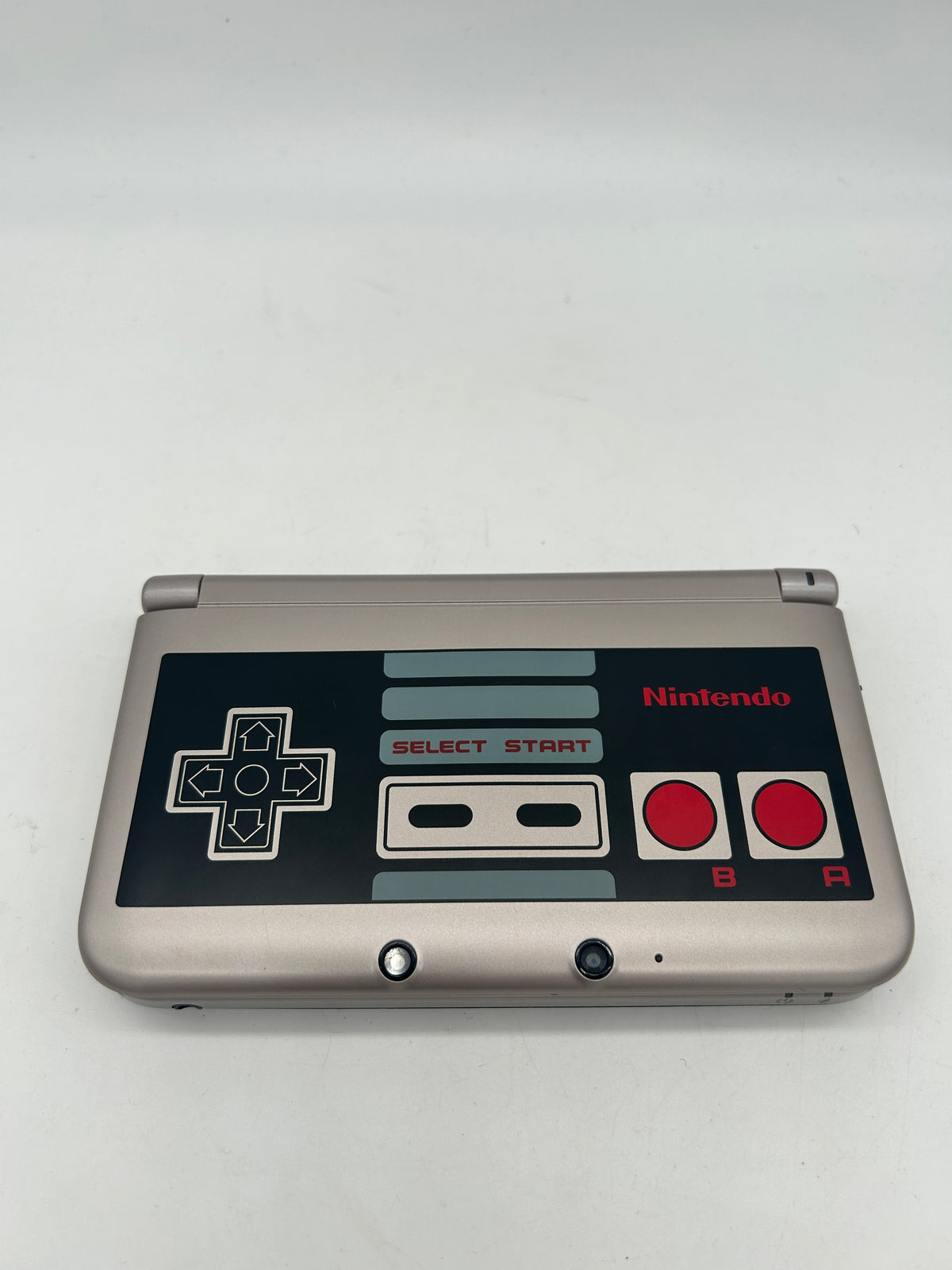 NiNTENDO 3DS XL CONSOLE | RETRO NES EDiTiON MODEL SPR-001(USA)