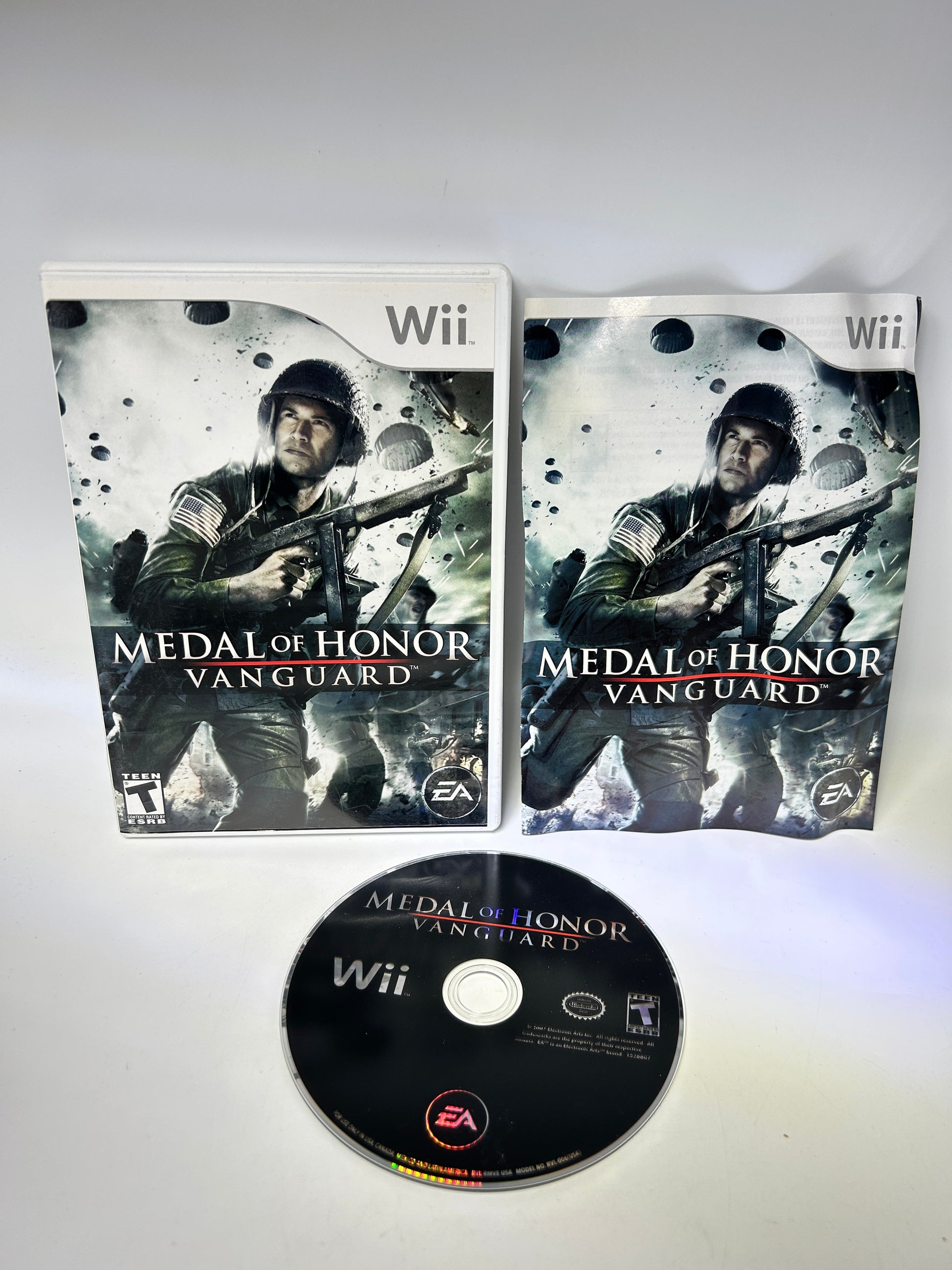 PiXEL-RETRO.COM : NINTENDO WII COMPLET CIB BOX MANUAL GAME NTSC MEDAL OF HONOR VANGUARD