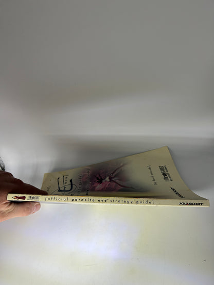 PARASiTE EVE STRATEGY GUiDE BRADYGAMES