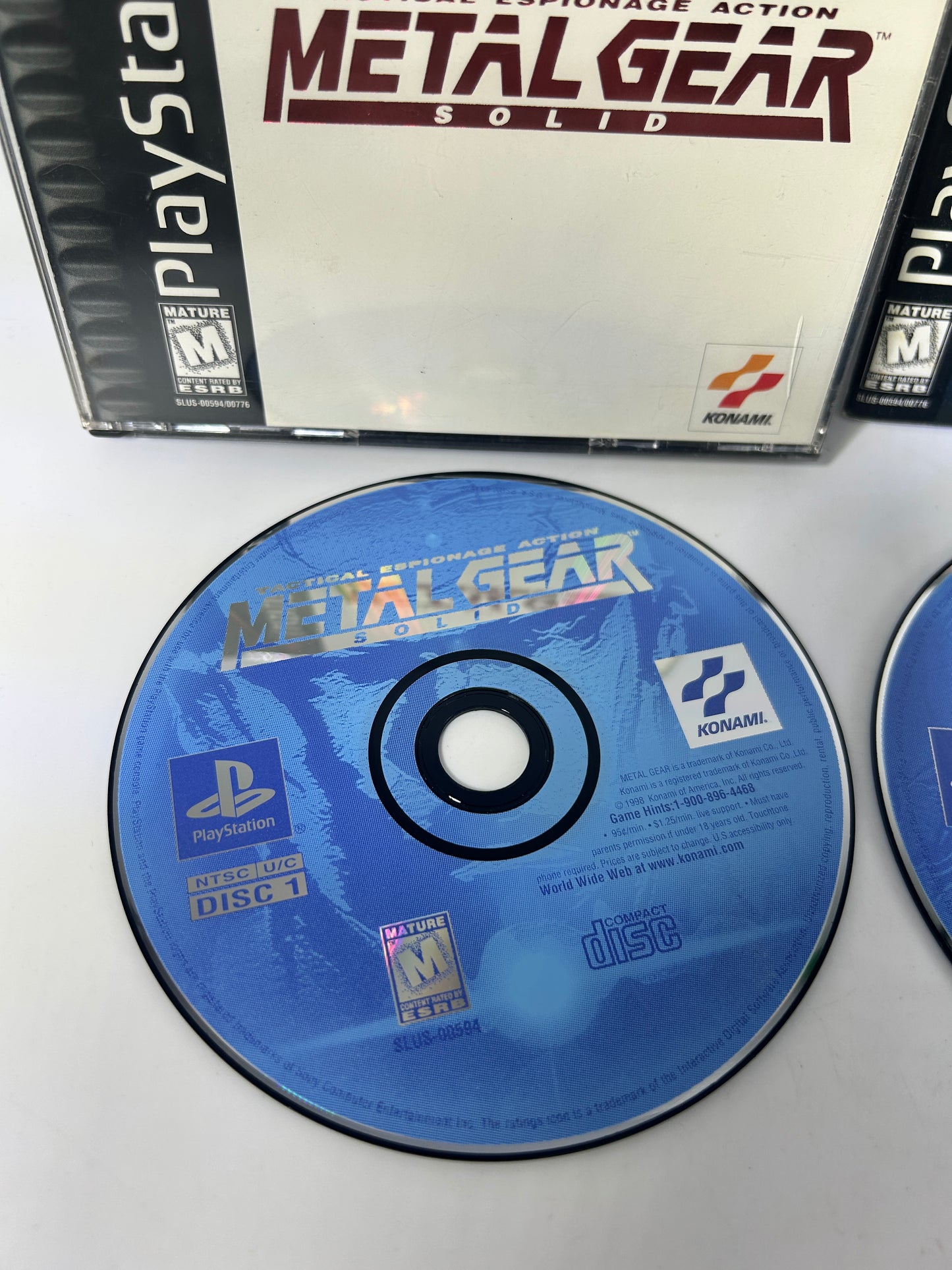 SONY PLAYSTATiON [PS1] | METAL GEAR SOLiD