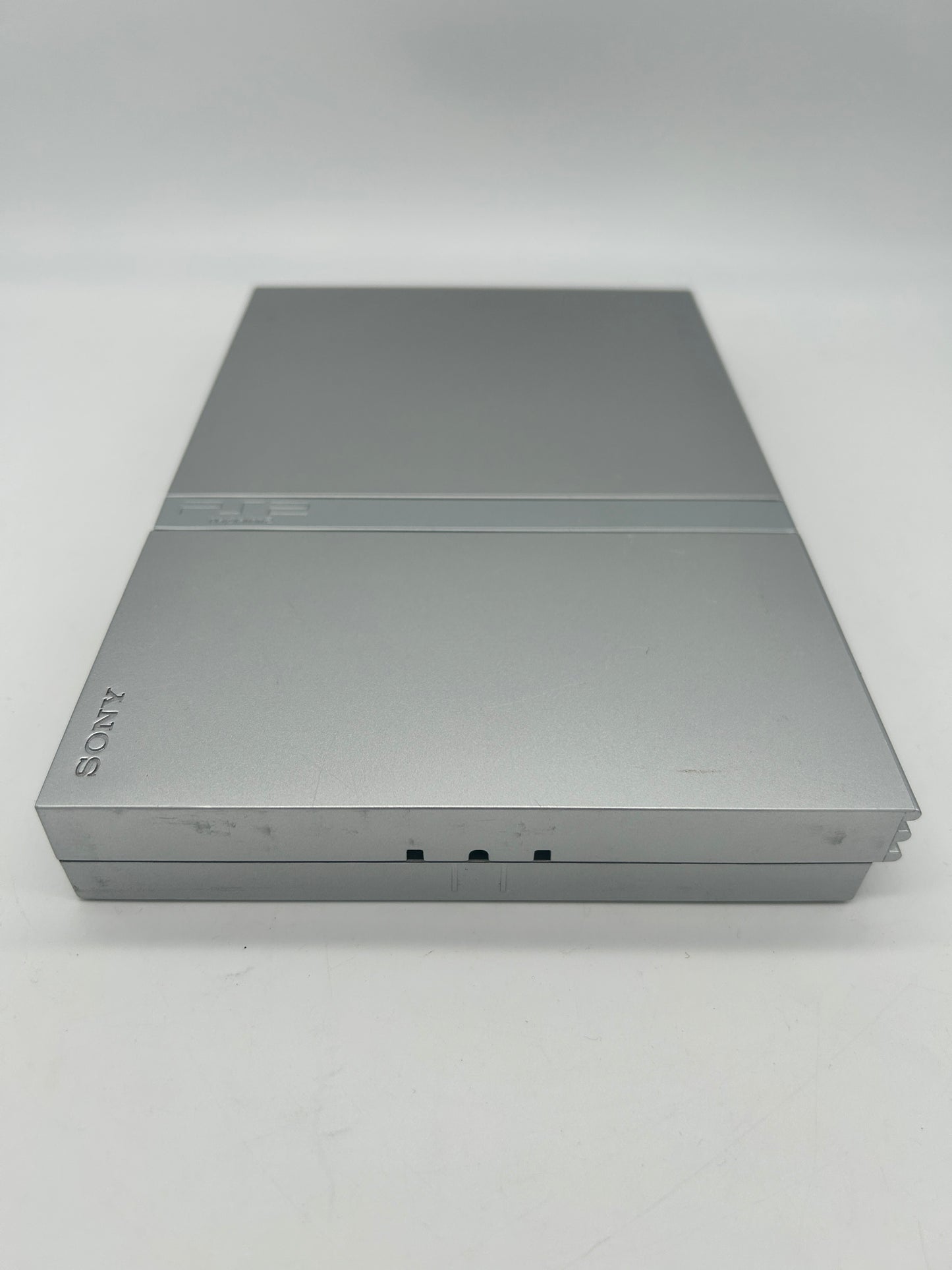 SONY PLAYSTATiON 2 [PS2] CONSOLE | ORiGiNALE THIN SILVER (SILVER PLATiNUM SLiM VERSiON) | SCPH-77001