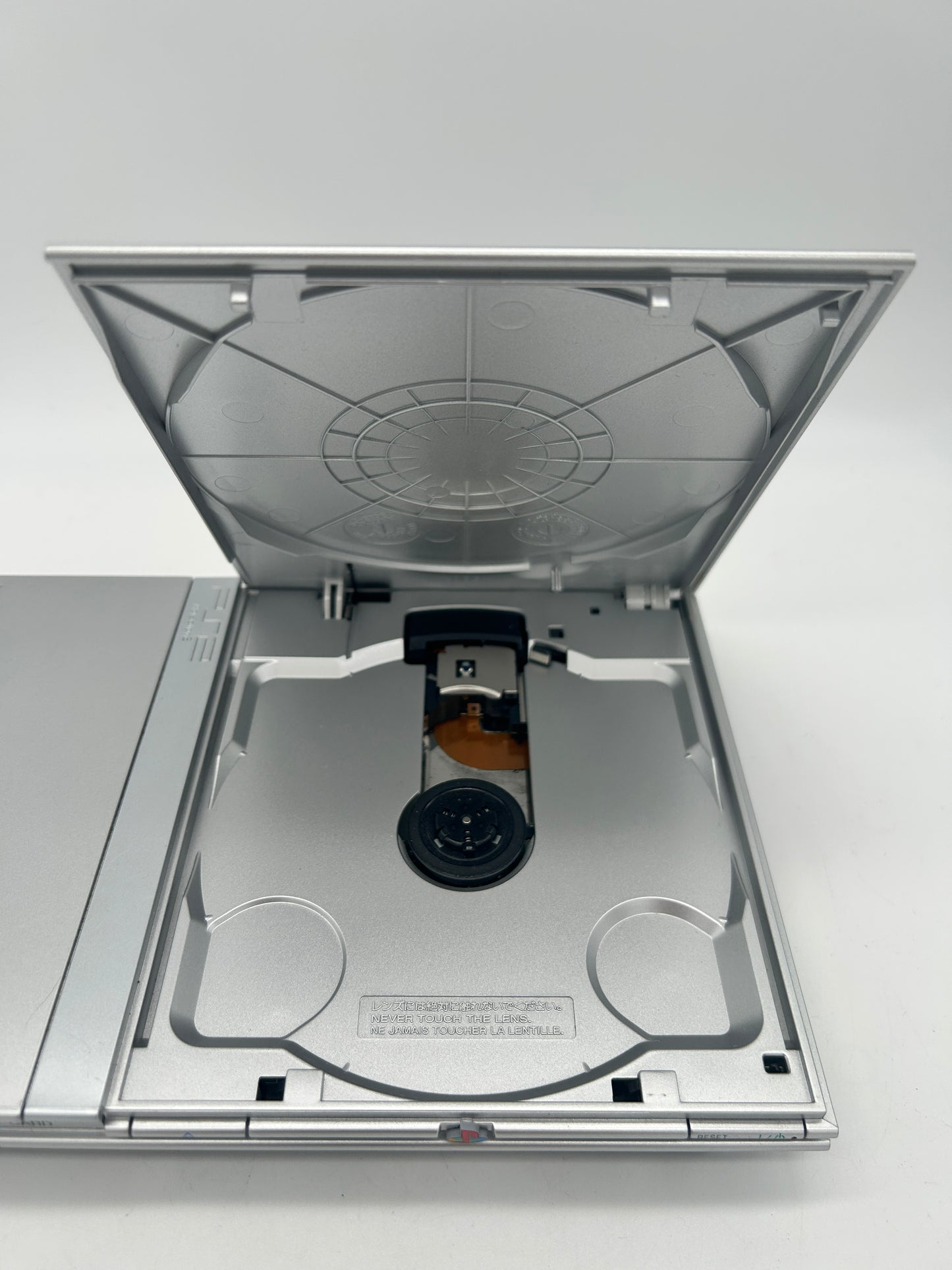 SONY PLAYSTATiON 2 [PS2] CONSOLE | ORiGiNALE THIN SILVER (SILVER PLATiNUM SLiM VERSiON) | SCPH-77001