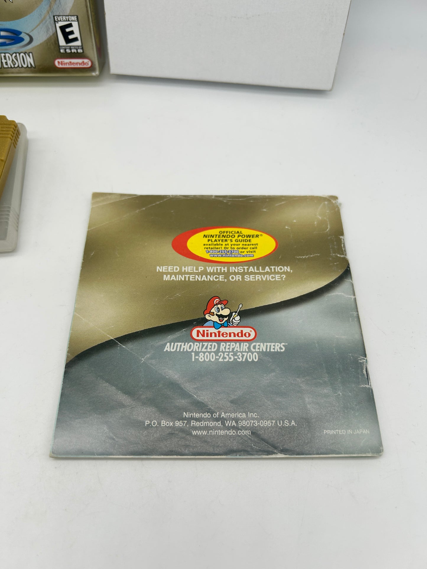 NiNTENDO GAME BOY COLOR [GBC] | POKEMON GOLD VERSiON